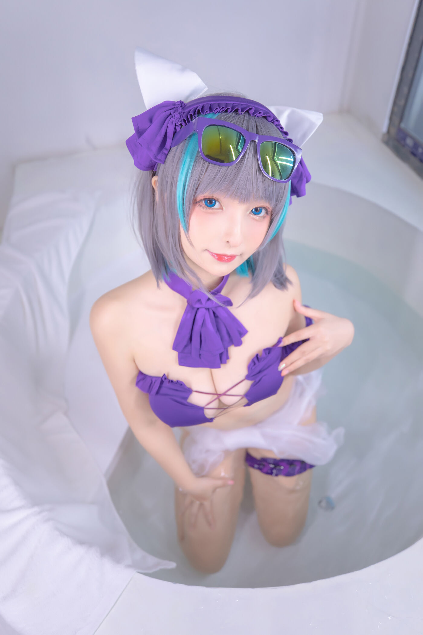 神楽坂真冬  柴郡cos《纯色庭院》 [150P]插图8