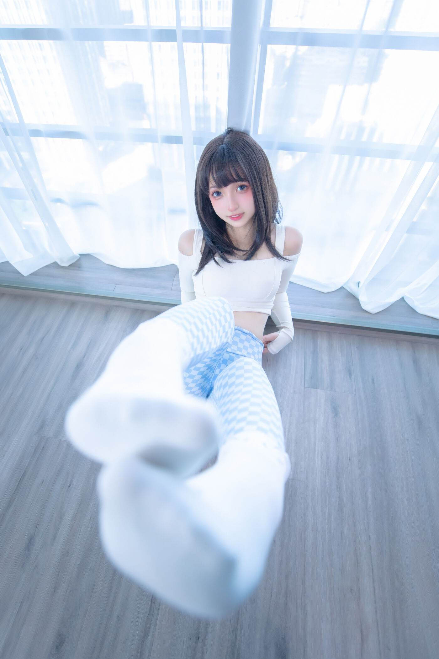 神楽坂真冬  蓝白格 [75P]插图3
