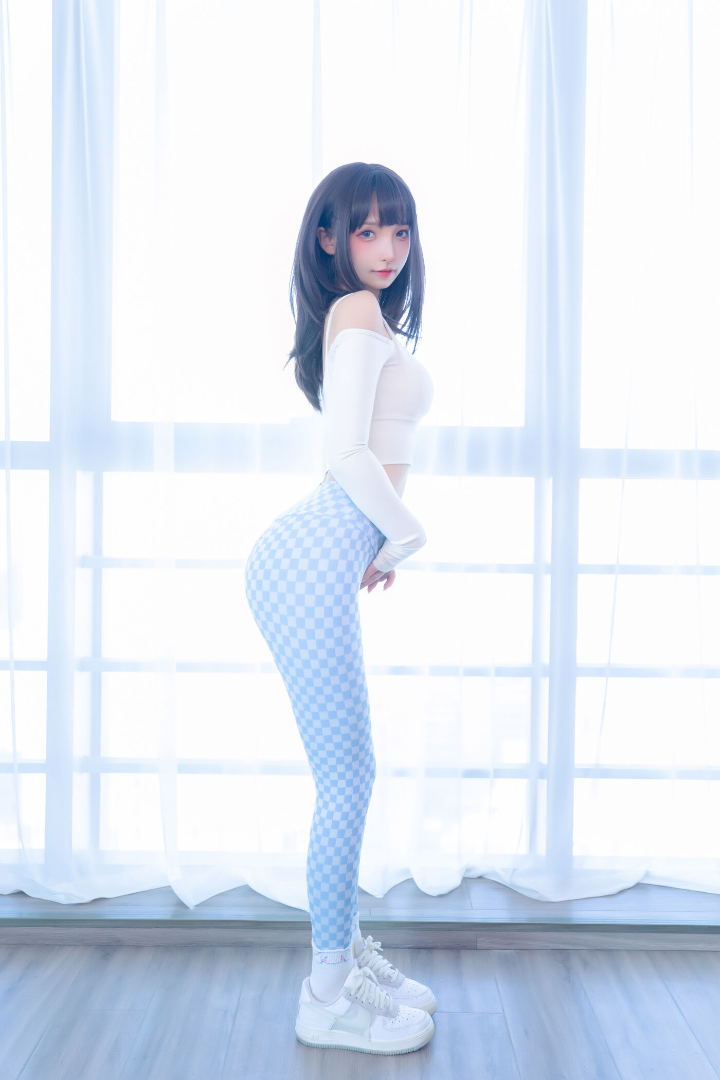 神楽坂真冬  蓝白格 [75P]插图