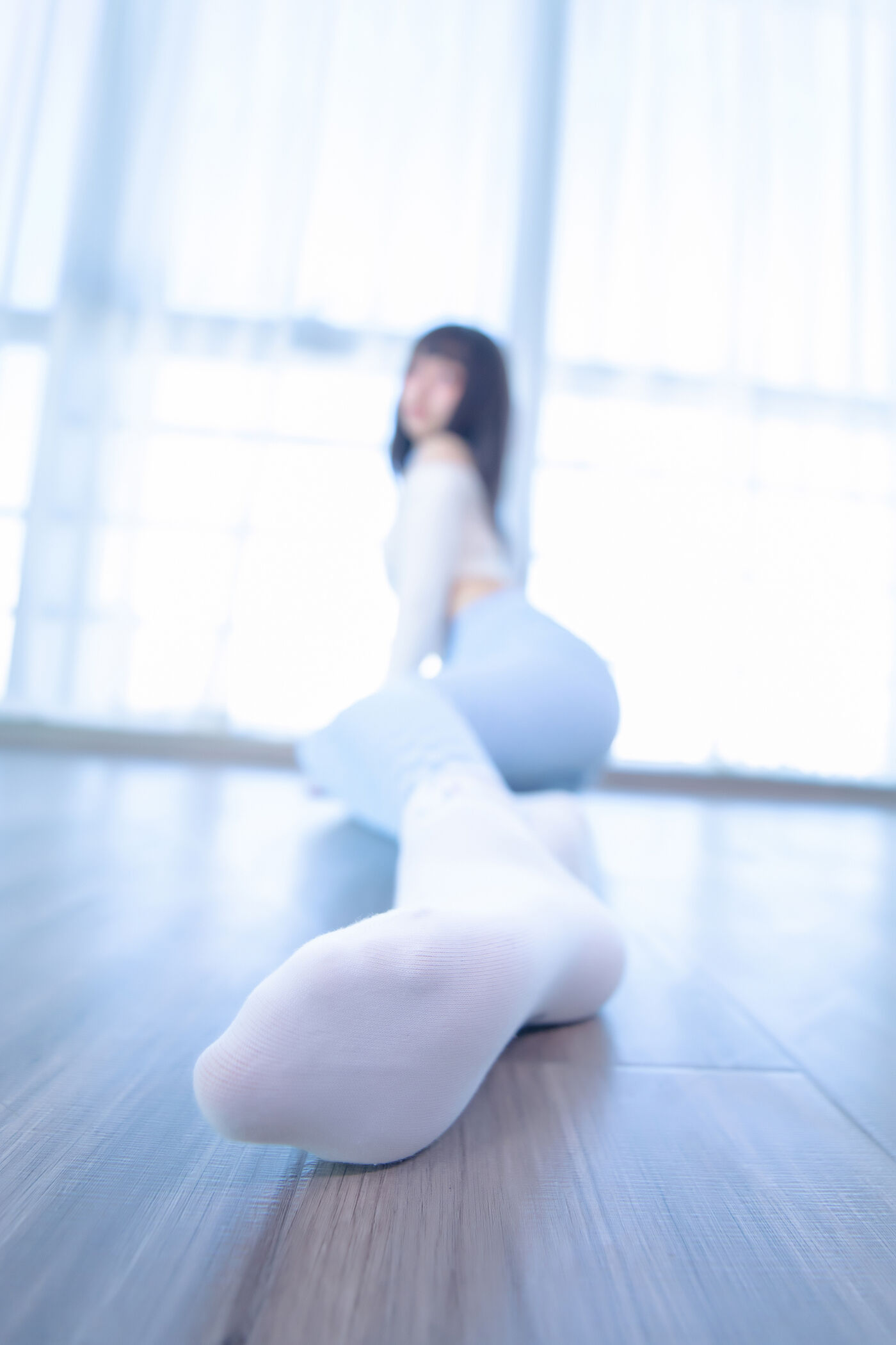 神楽坂真冬  蓝白格 [75P]插图3