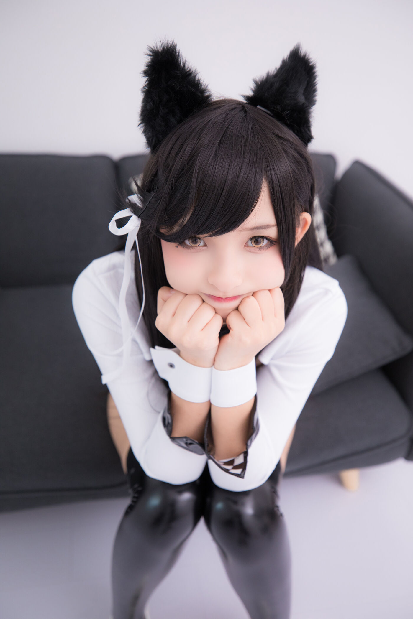 神楽坂真冬  ATAGO-LATEX VER (胶袜) [150P]插图1