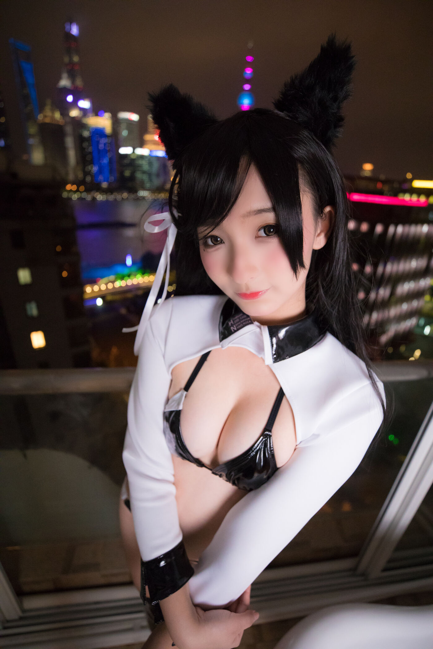 神楽坂真冬  ATAGO-LATEX VER (胶袜) [150P]插图