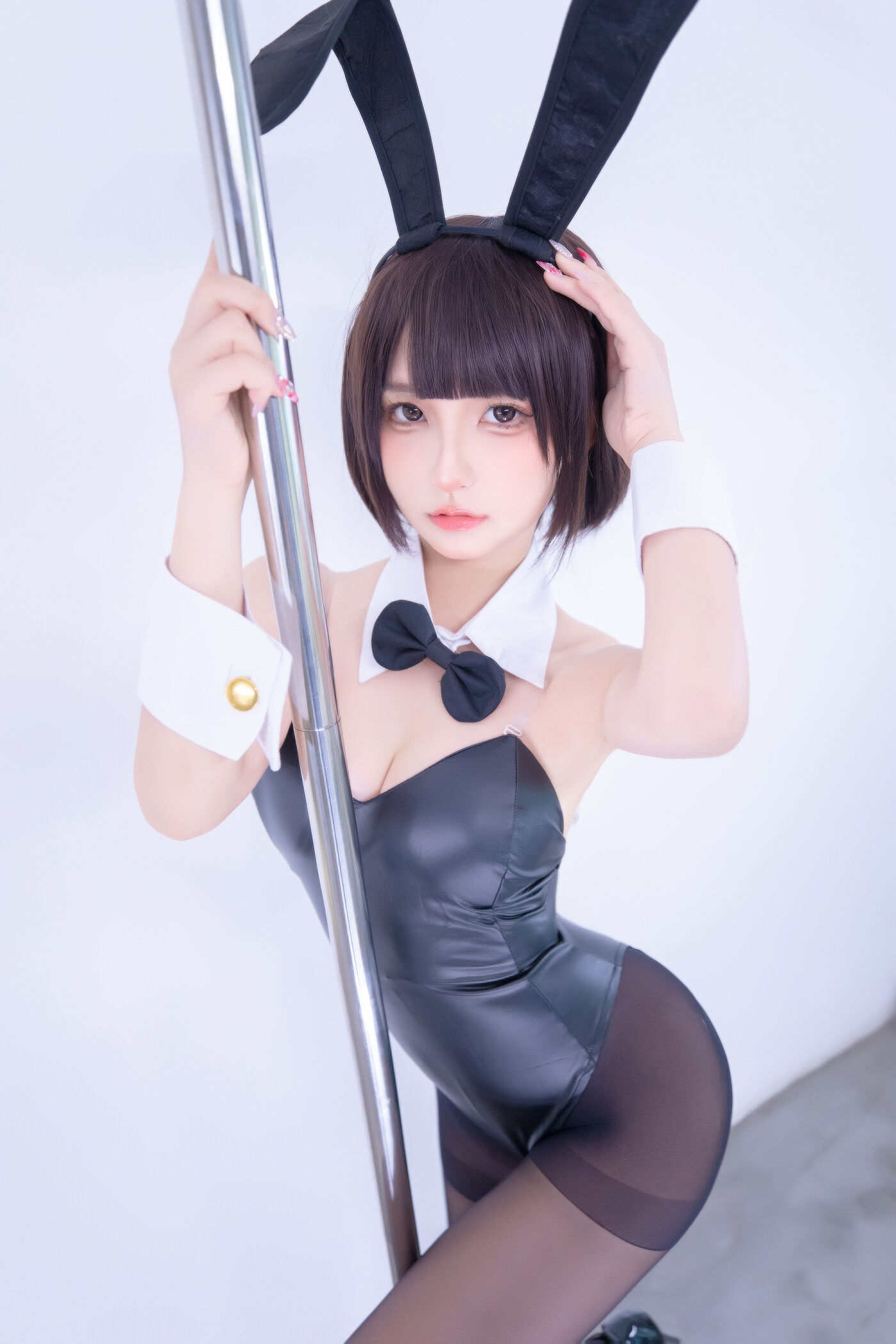 神楽坂真冬  兔女郎与钢管《バニーバブル》 [150P]插图1