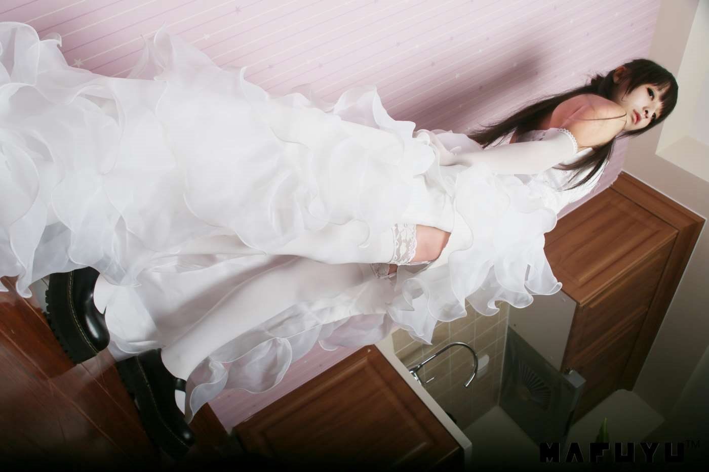 神楽坂真冬  婚纱系列 [71P]插图1