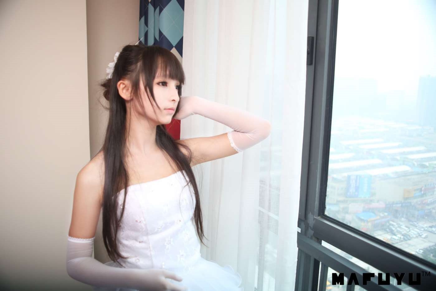 神楽坂真冬  婚纱系列 [71P]插图3