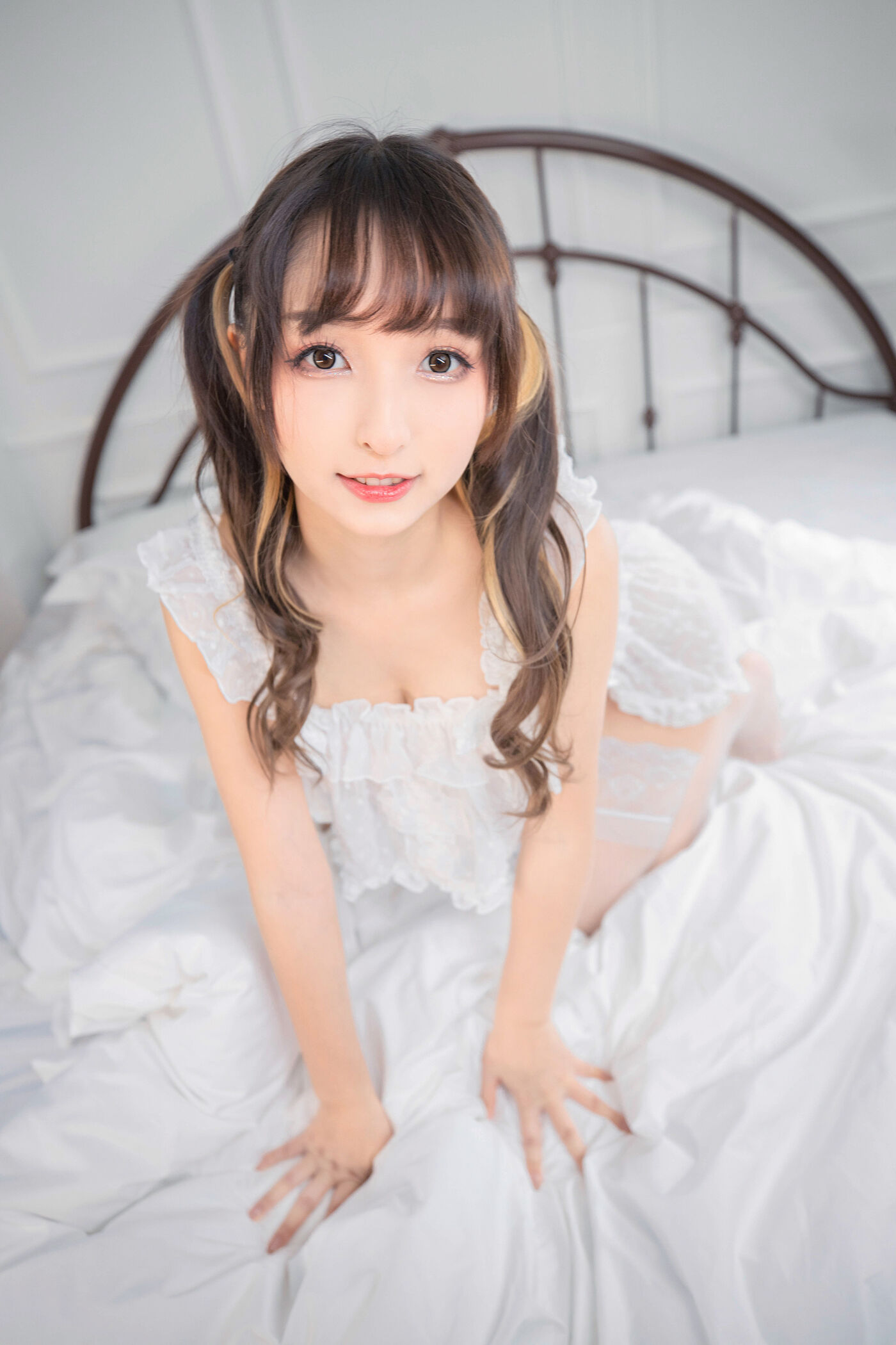 神楽坂真冬  トリック放題 樱桃少女 [150P]插图3