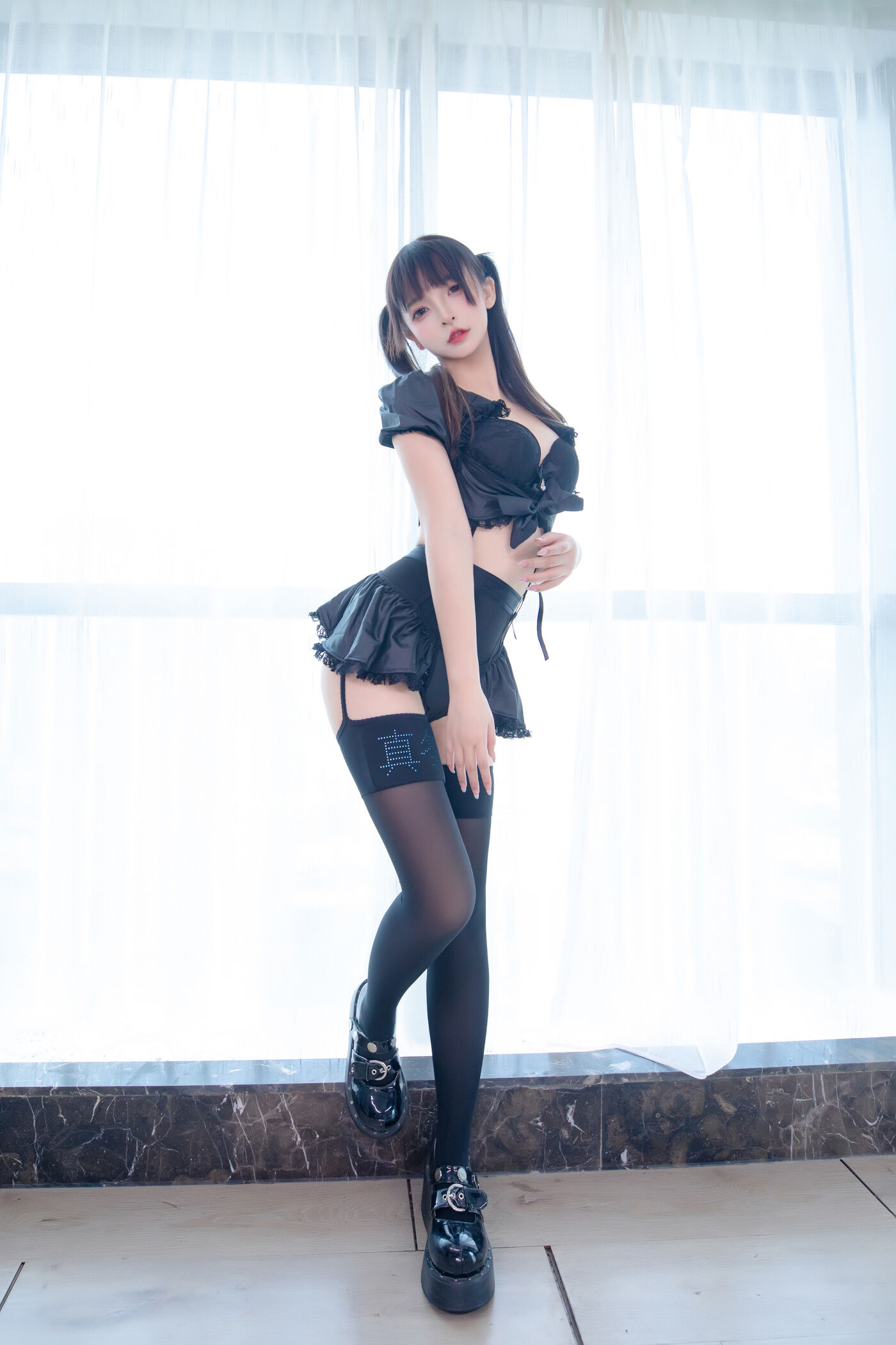 神楽坂真冬  足底星光 [75P]插图2