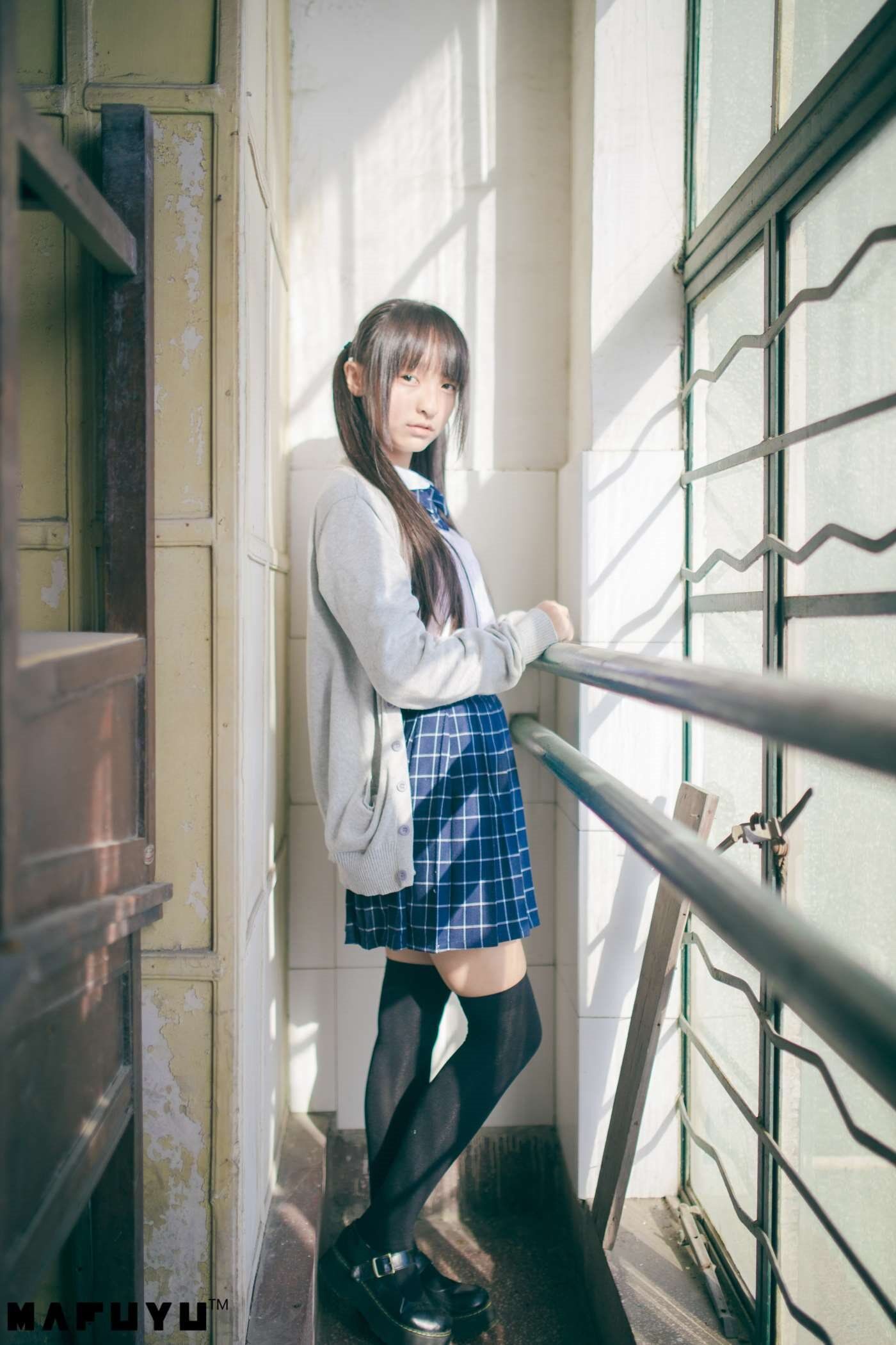 神楽坂真冬 JK1 [79P]插图2