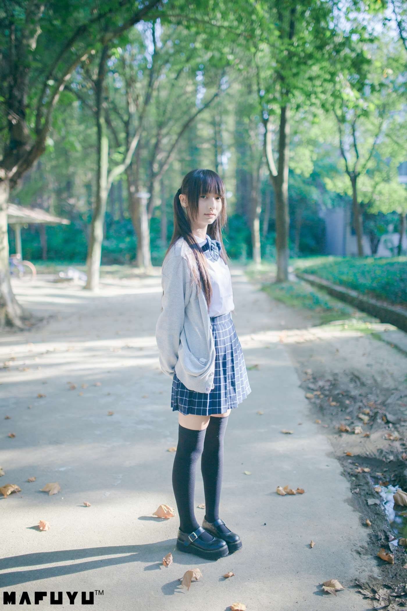 神楽坂真冬 JK1 [79P]插图2
