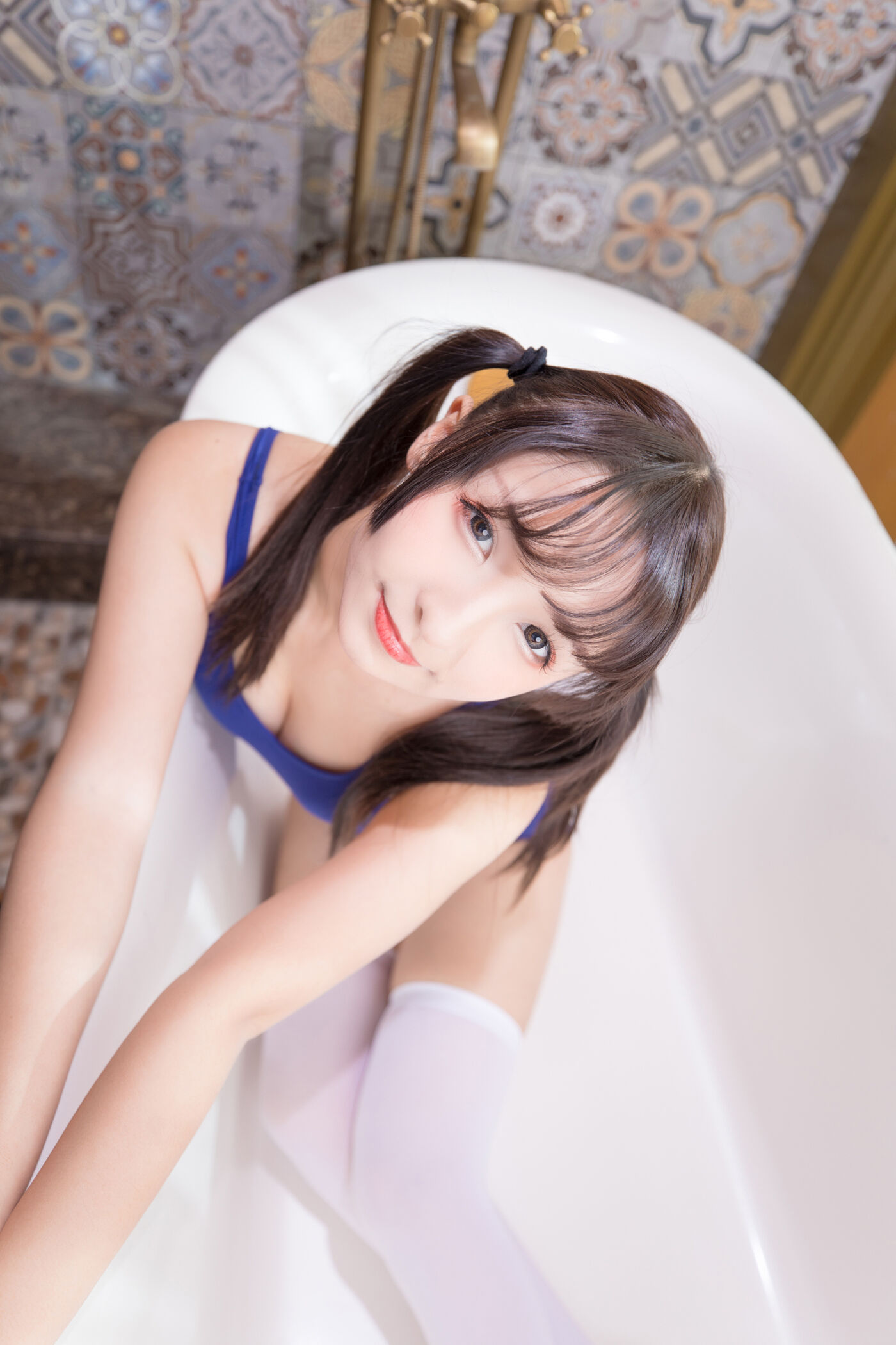 神楽坂真冬  《水の形》 [150P]插图3