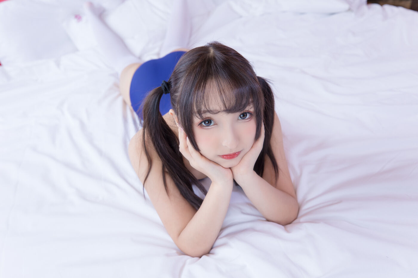 神楽坂真冬  《水の形》 [150P]插图9