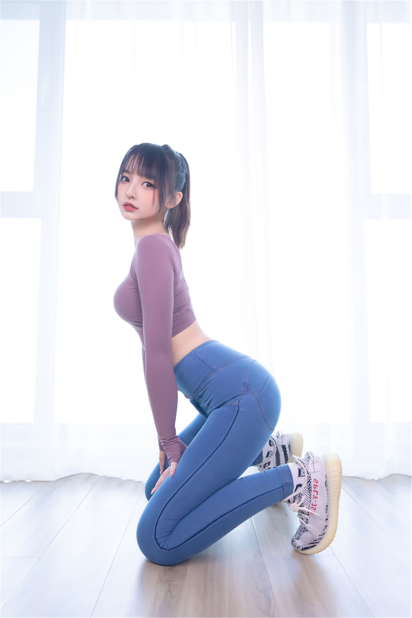 神楽坂真冬  牛仔裤主题《牛仔狂热》デニムマニア [150P]插图2