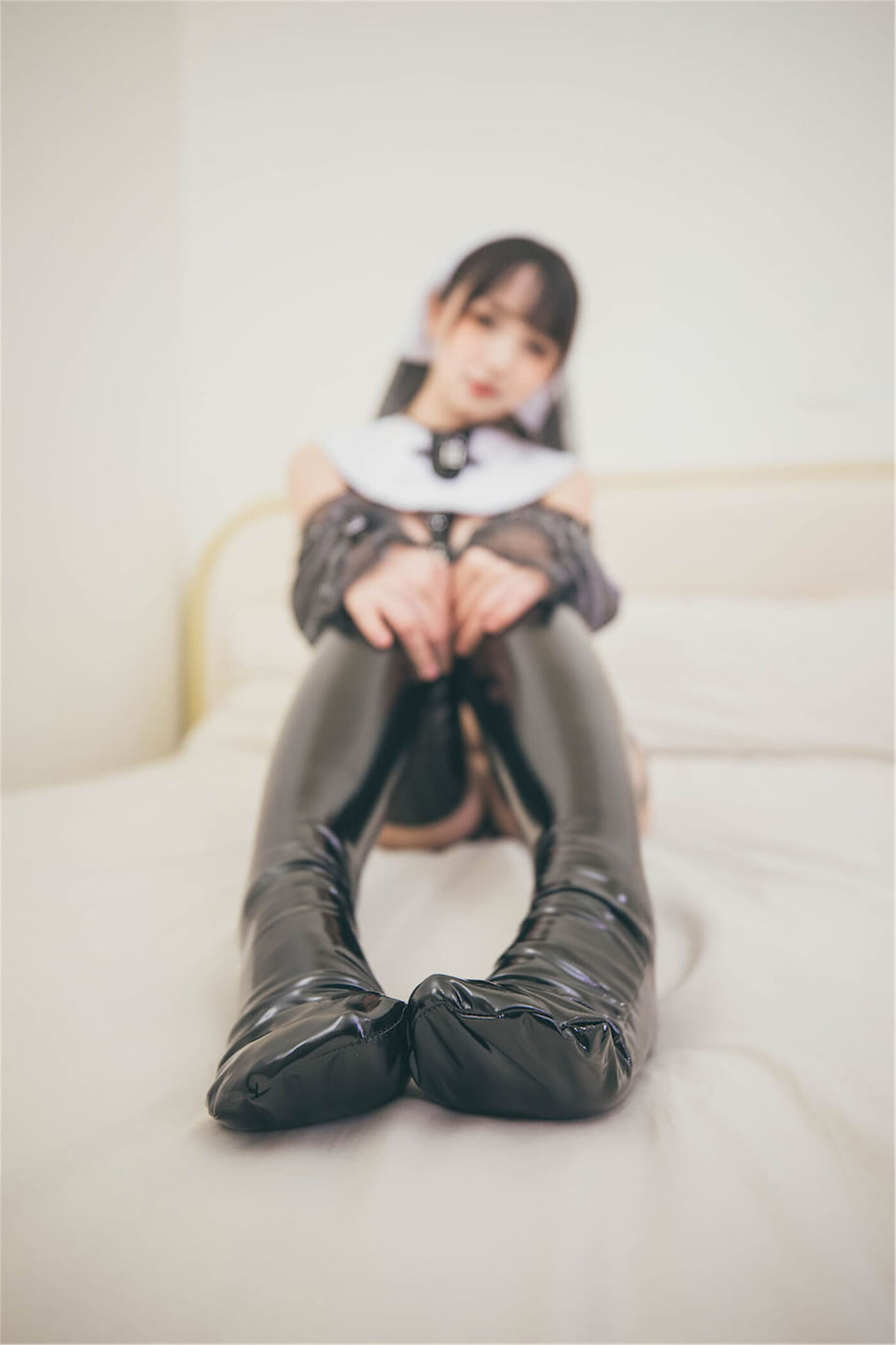 神楽坂真冬  許しの日》苦行修女 [150P]插图4