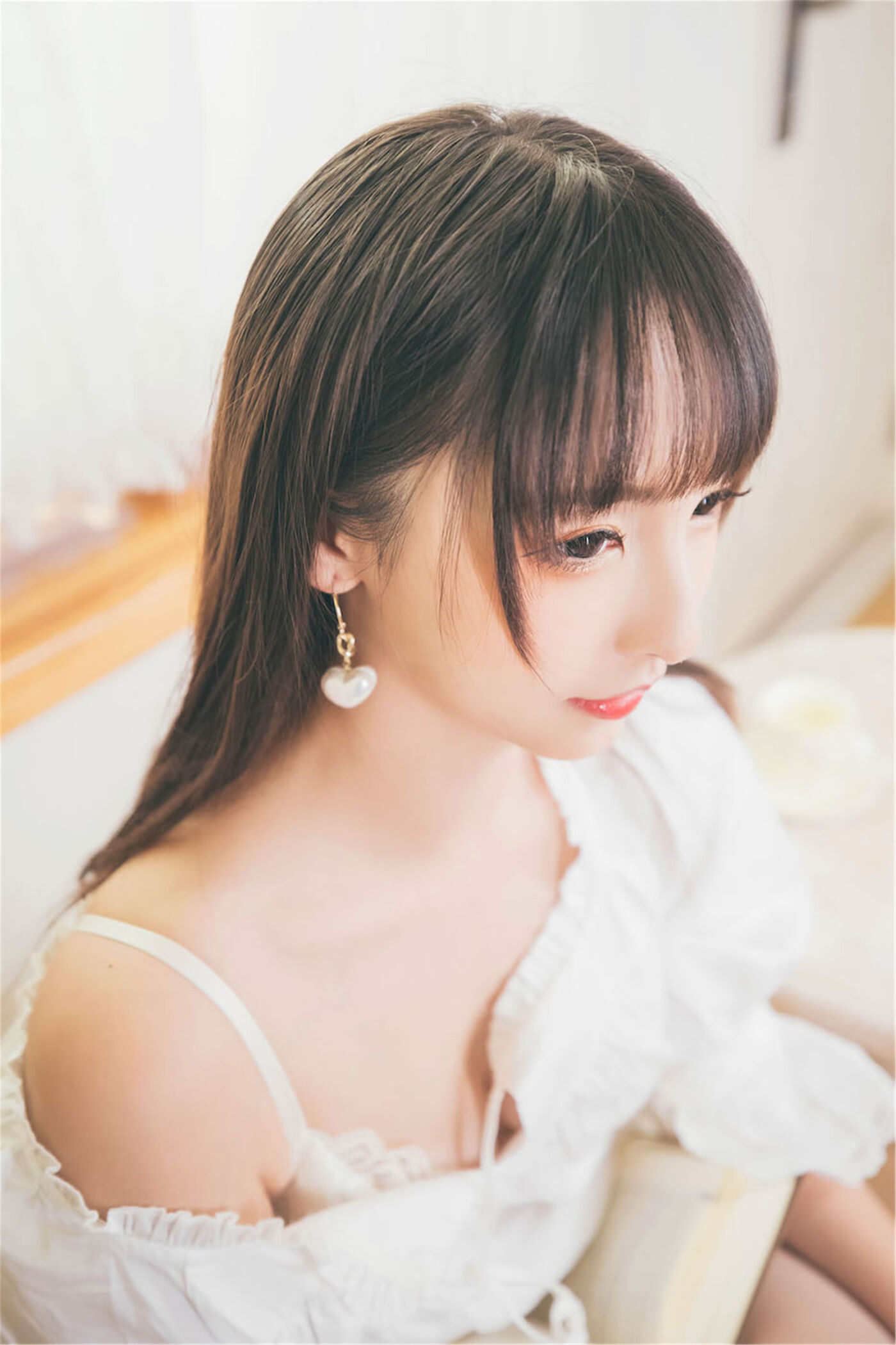 神楽坂真冬  許しの日》苦行修女 [150P]插图3