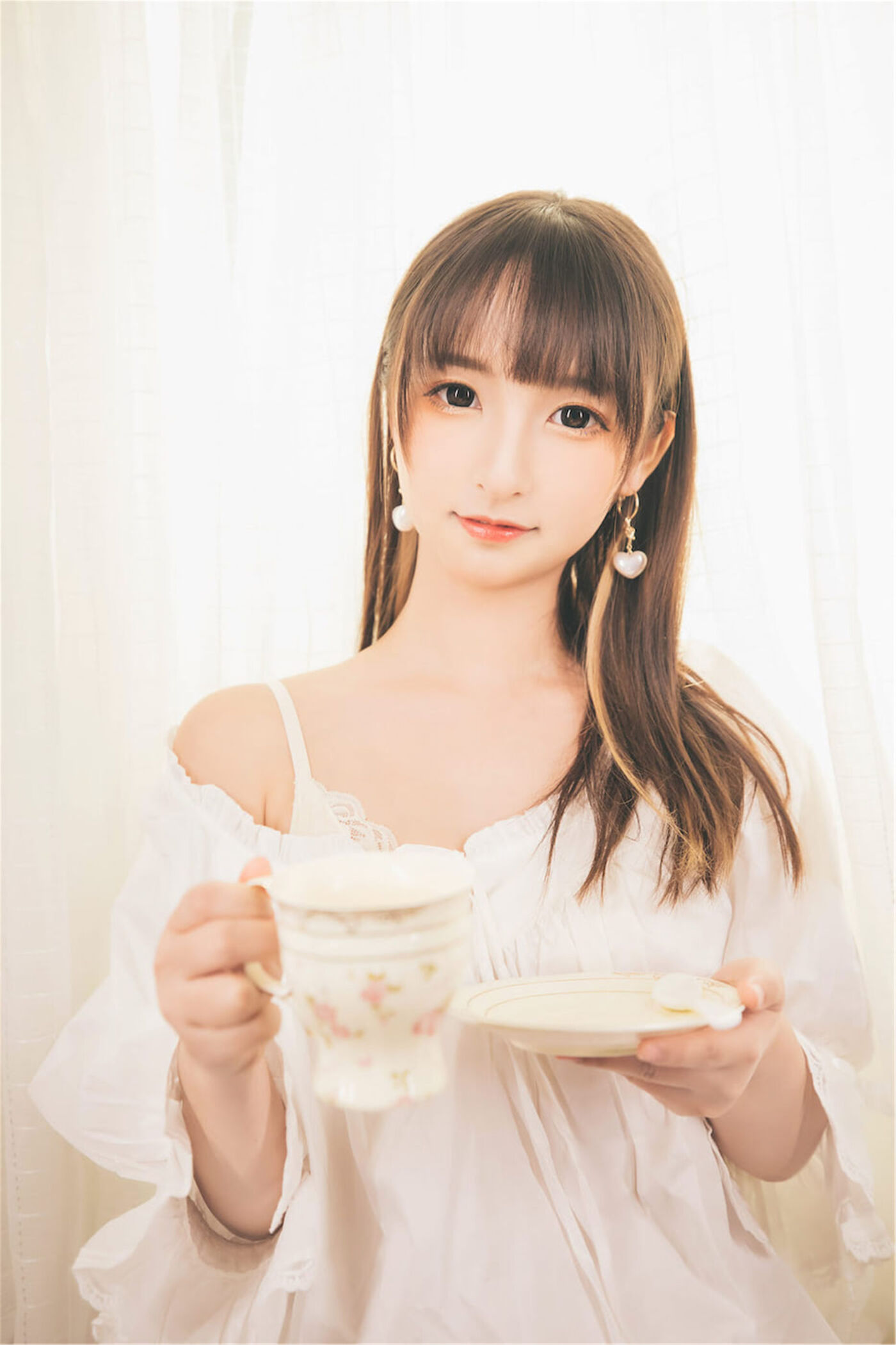 神楽坂真冬  許しの日》苦行修女 [150P]插图9