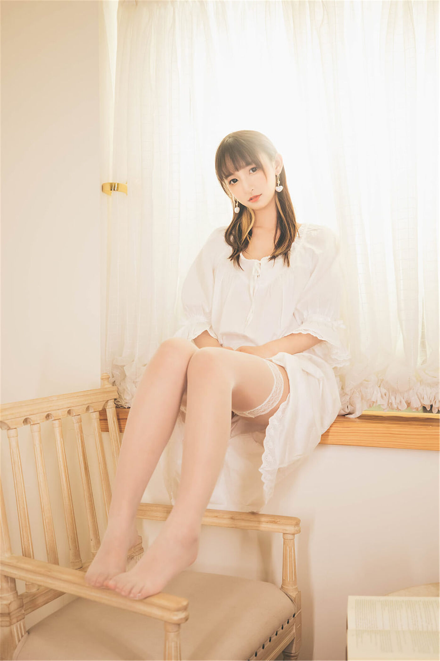 神楽坂真冬  許しの日》苦行修女 [150P]插图2