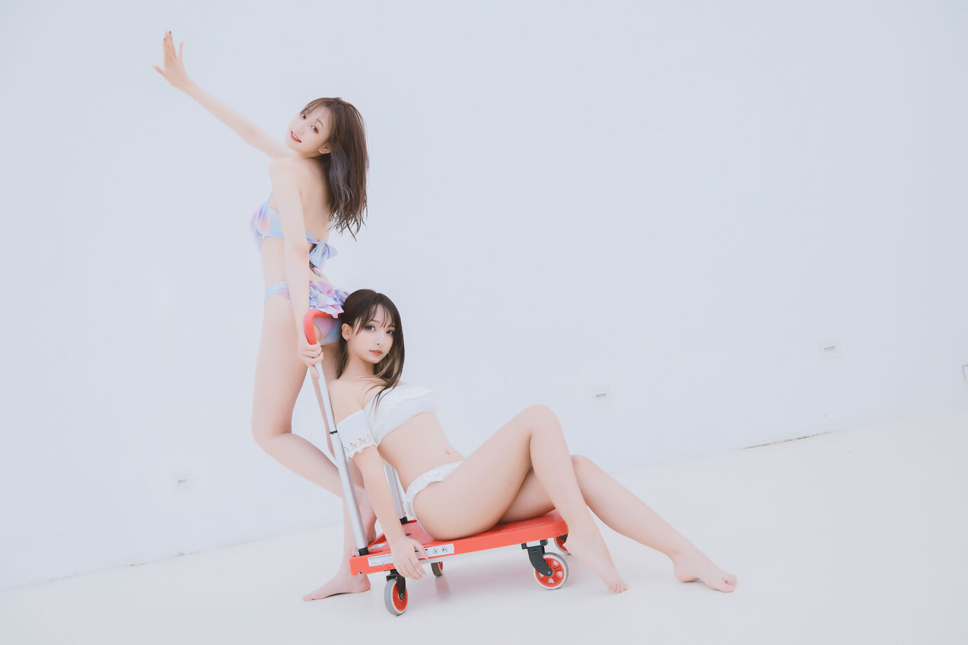 神楽坂真冬  笑颜水时计 [150P]插图2