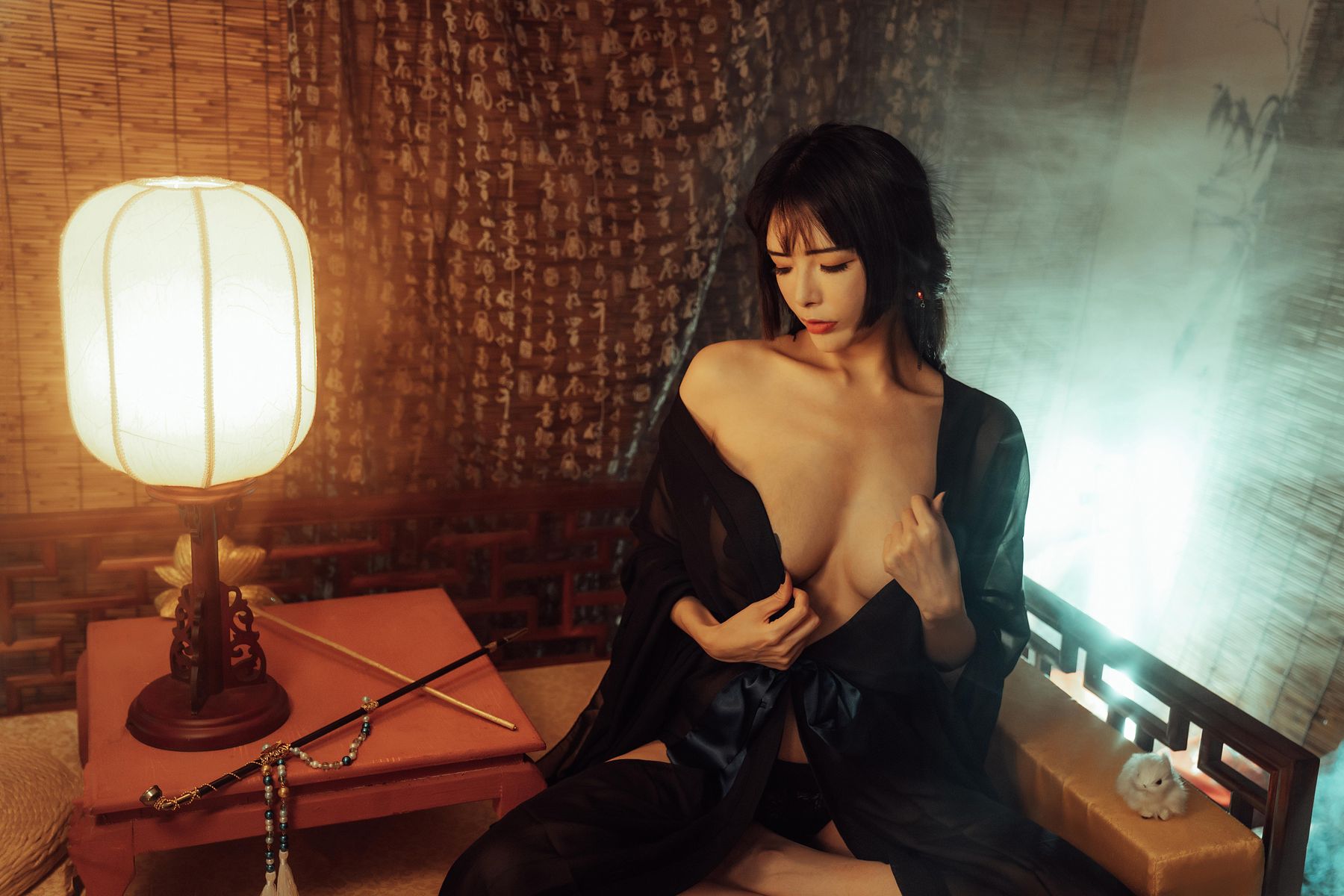 秋和柯基 NO.025 穿黑纱的小妖精[38P]插图3