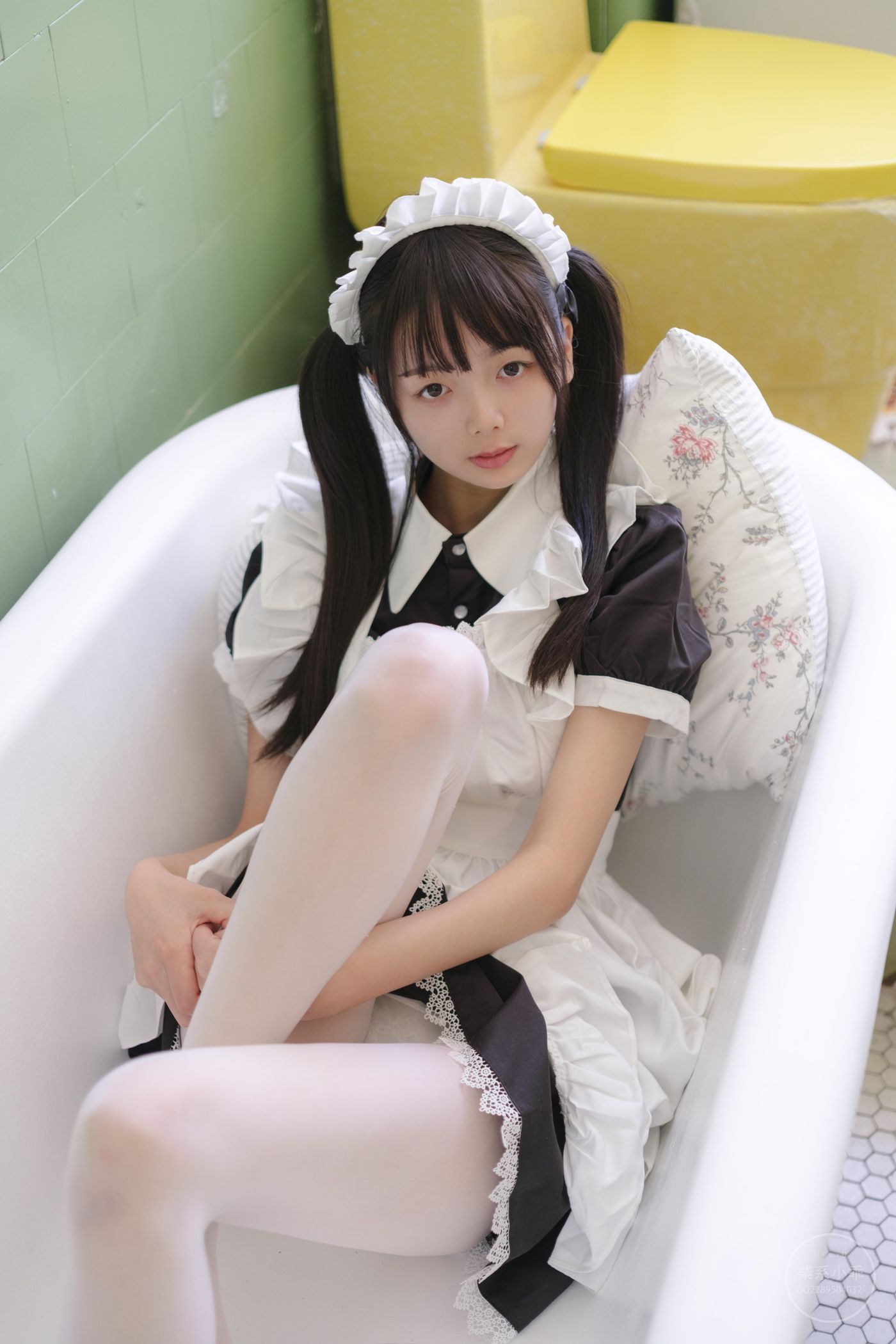 稚乖画册 夜夜 白丝女仆 [100P]插图5
