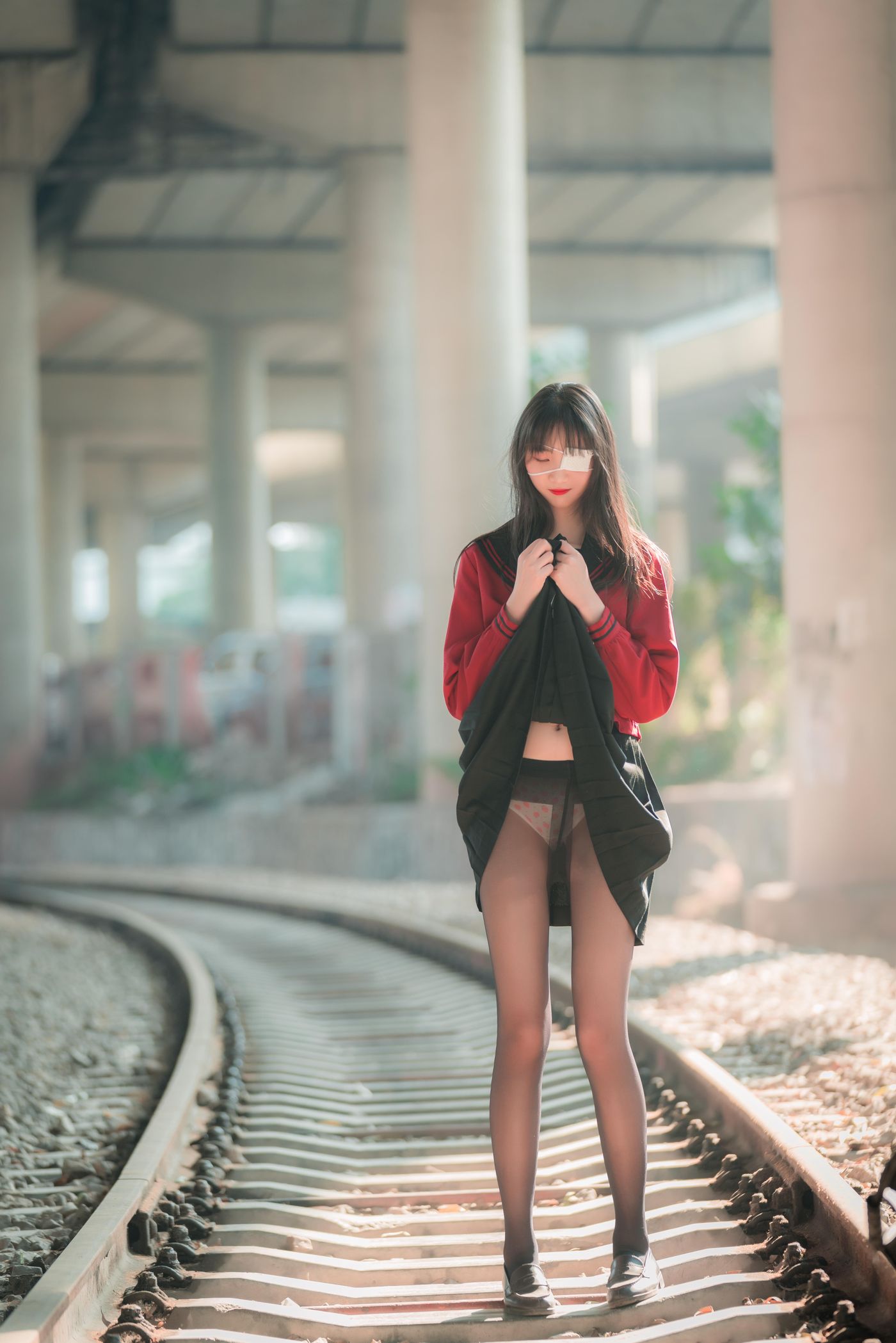 西呱呀呀呀 NO.001 铁轨成片 [47P]插图1