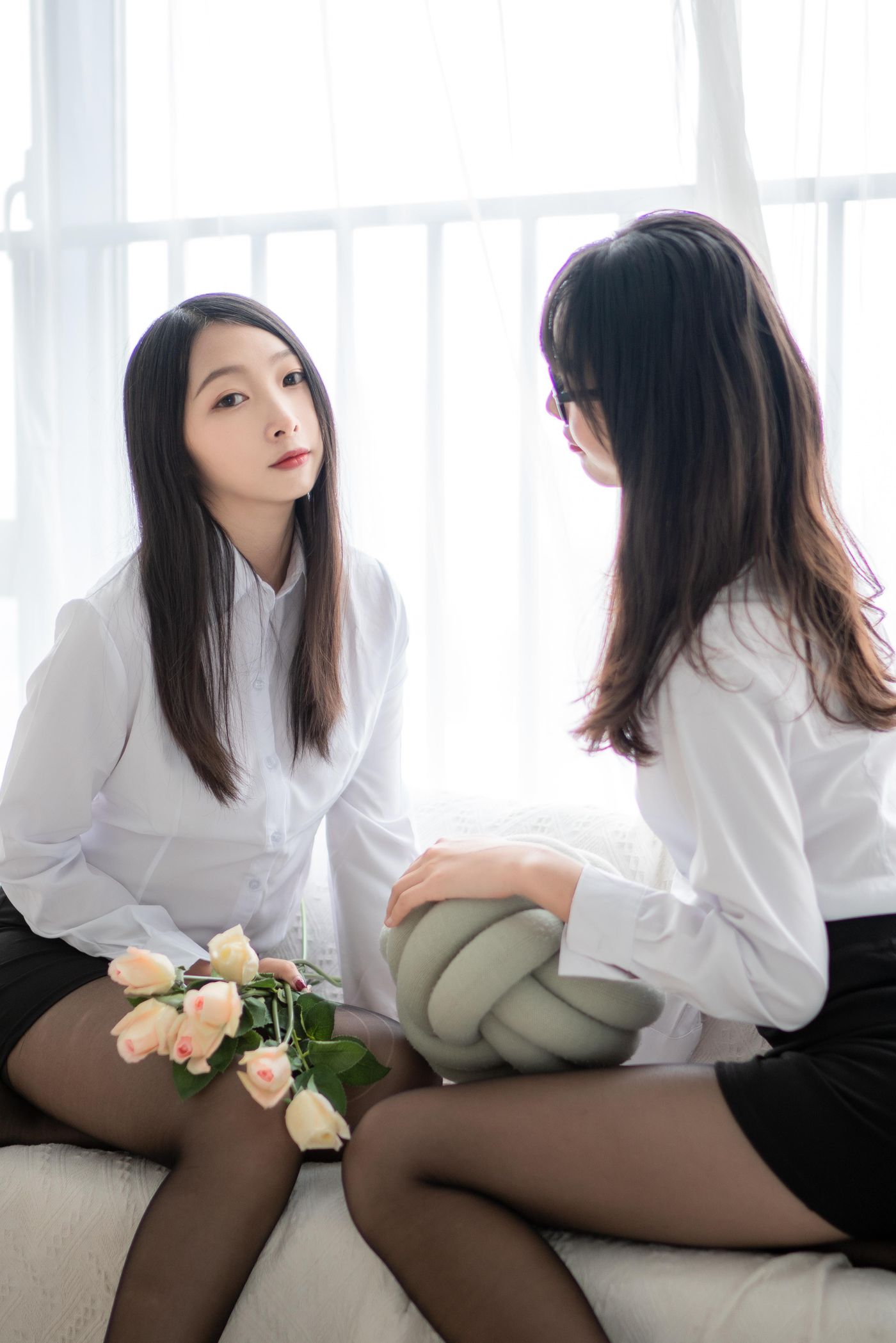 西呱呀呀呀 NO.026 黑丝百合 [54P]插图2