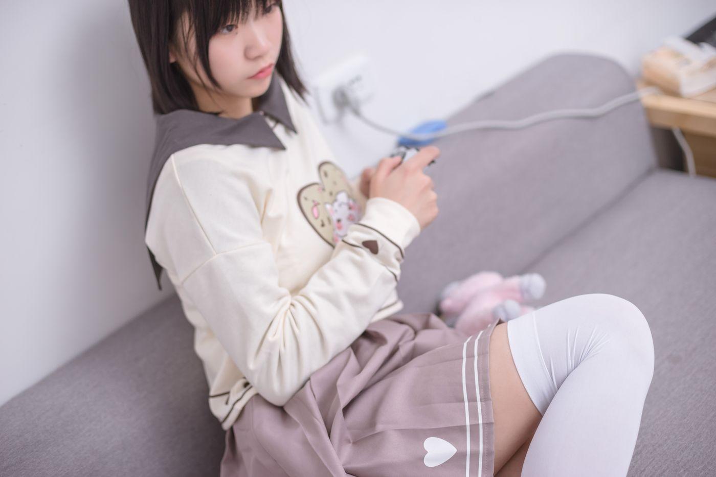 轻兰映画 VOL.011[75P]插图1