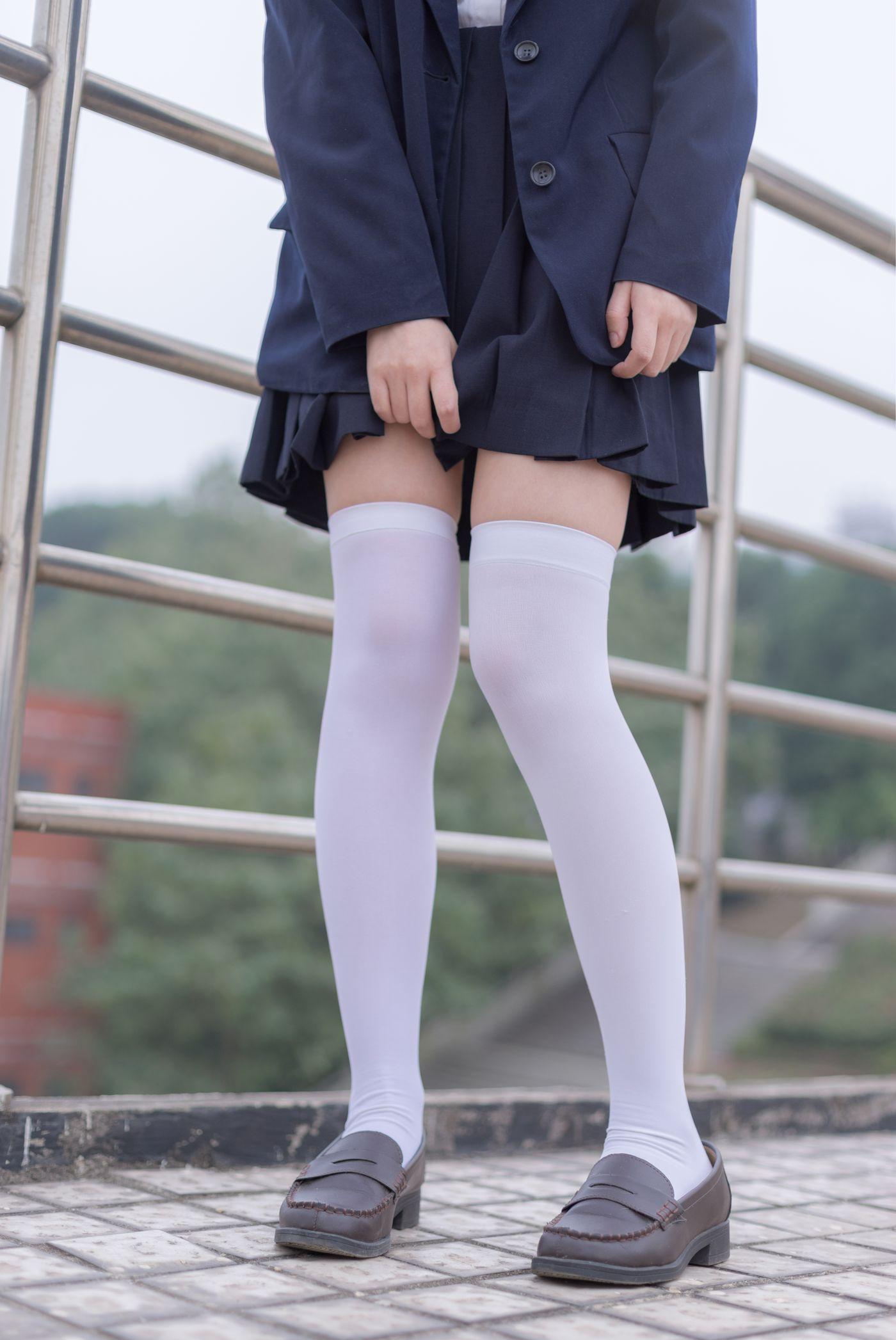 轻兰映画 VOL.004[48P]插图1