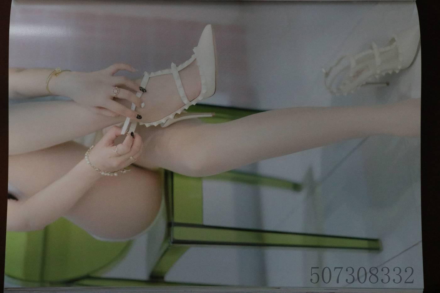 过期米线线喵 – NO.90 实体写真肉丝 [77P]插图6