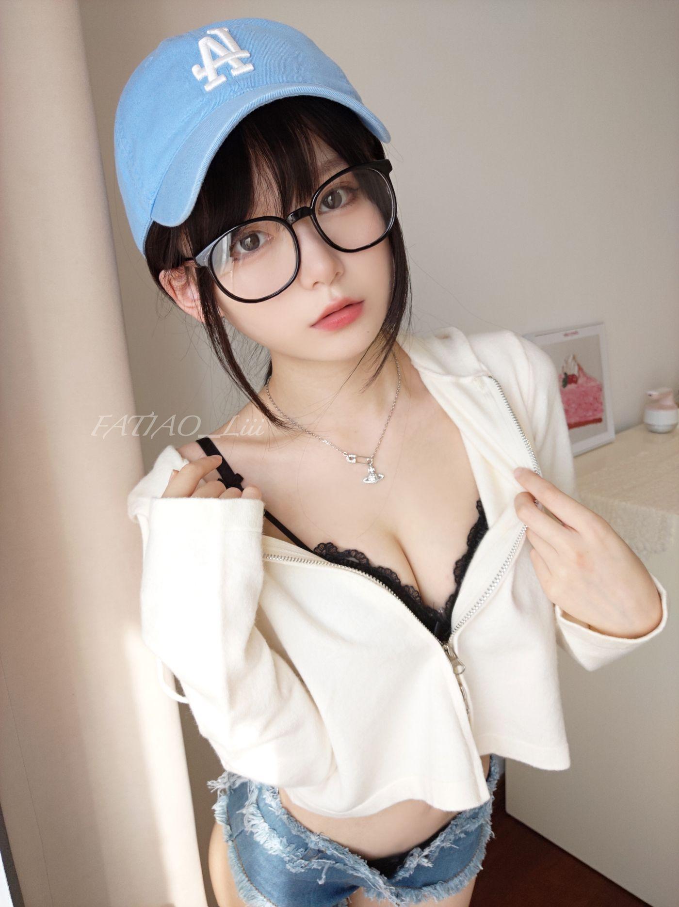 迷之呆梨 NO.024 fantia 2022年10月合集-2022-10-13 中に何色の下着を着ているか当てましたか[18P]插图5