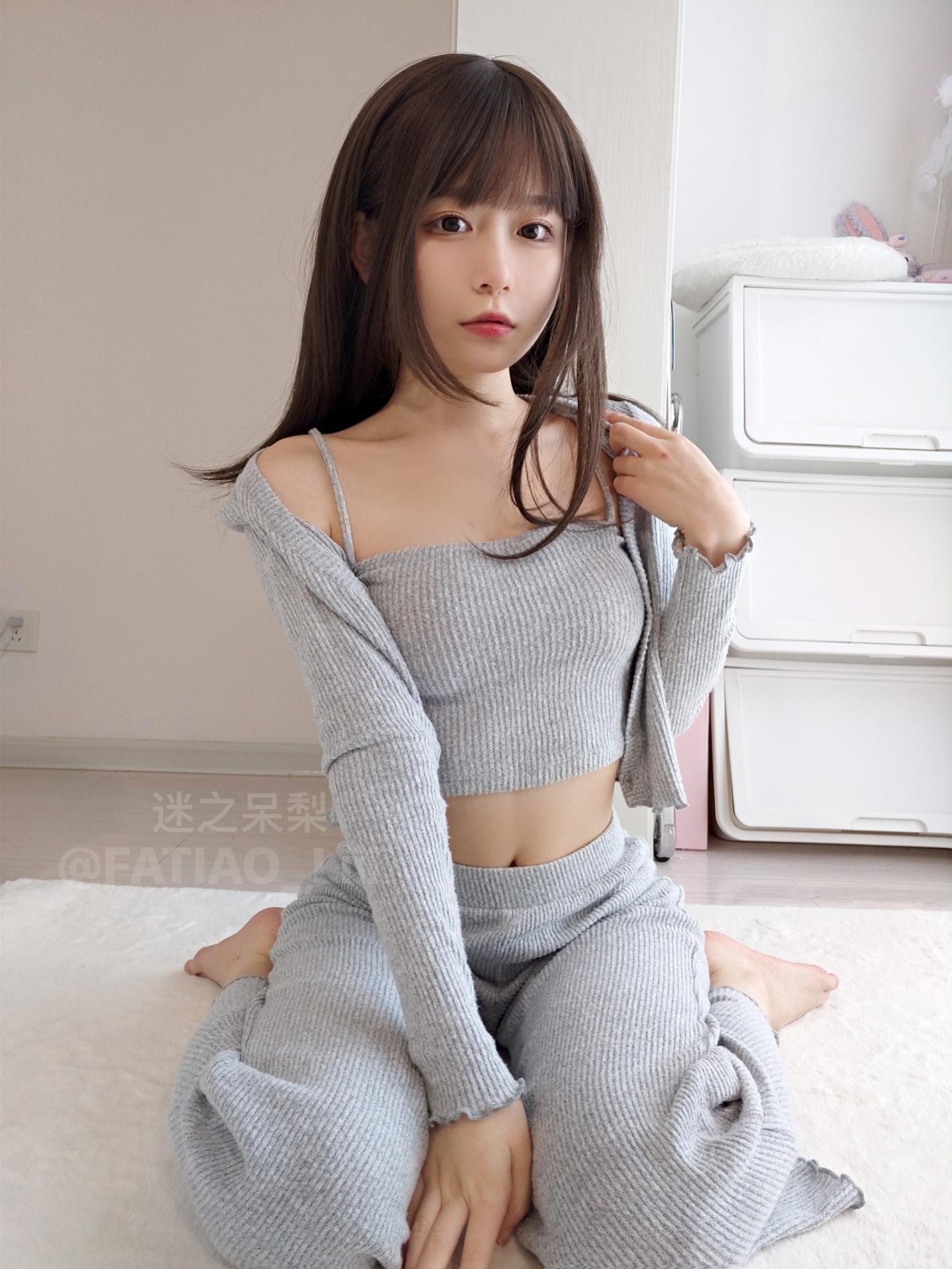 迷之呆梨 NO.013 fantia 2022年02月合集-【20220221】部屋着[18P]插图8