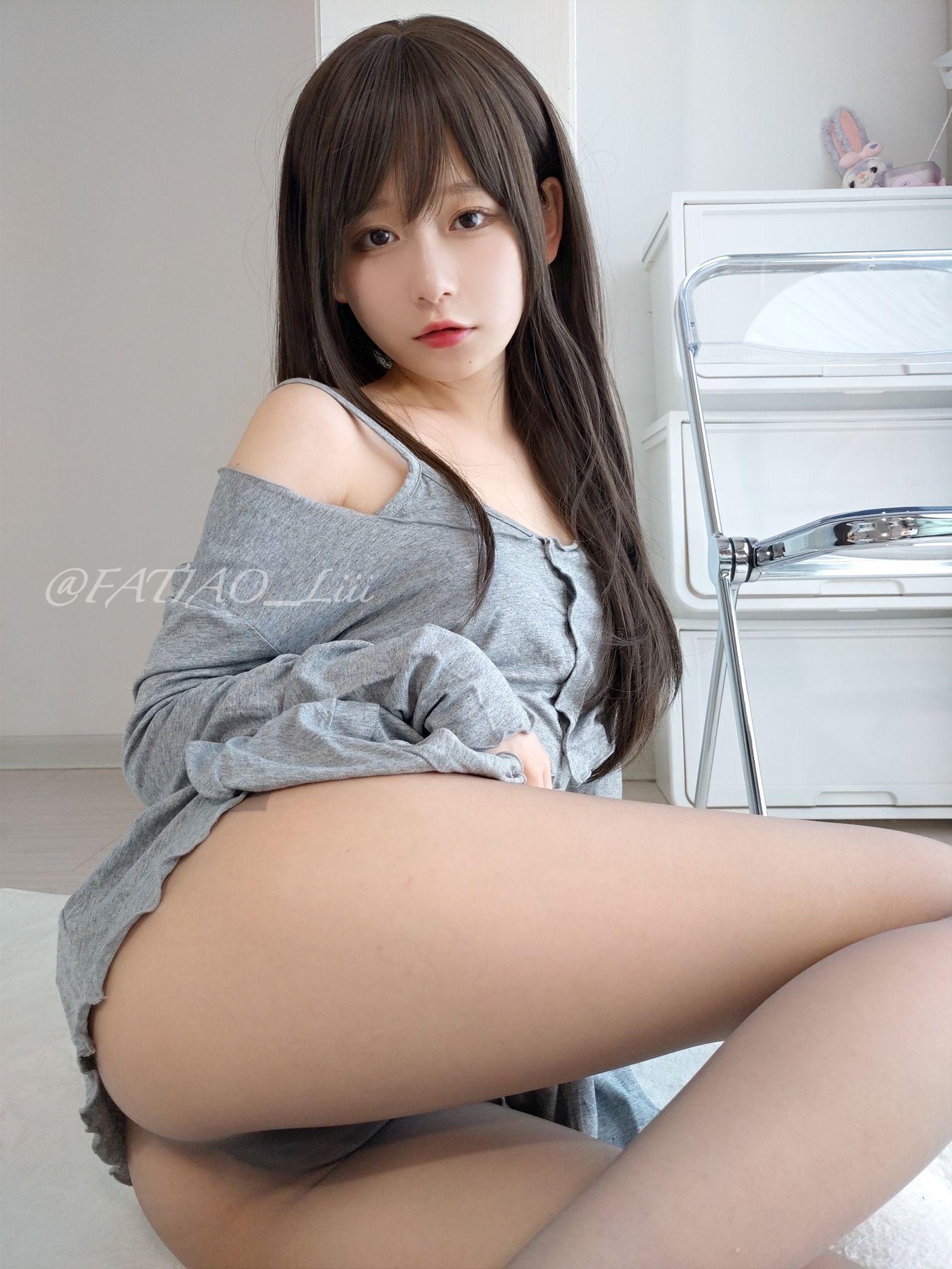 迷之呆梨 NO.016 fantia 2022年05月合集-【20220506】5月にお会いできて嬉しいです[12P]插图