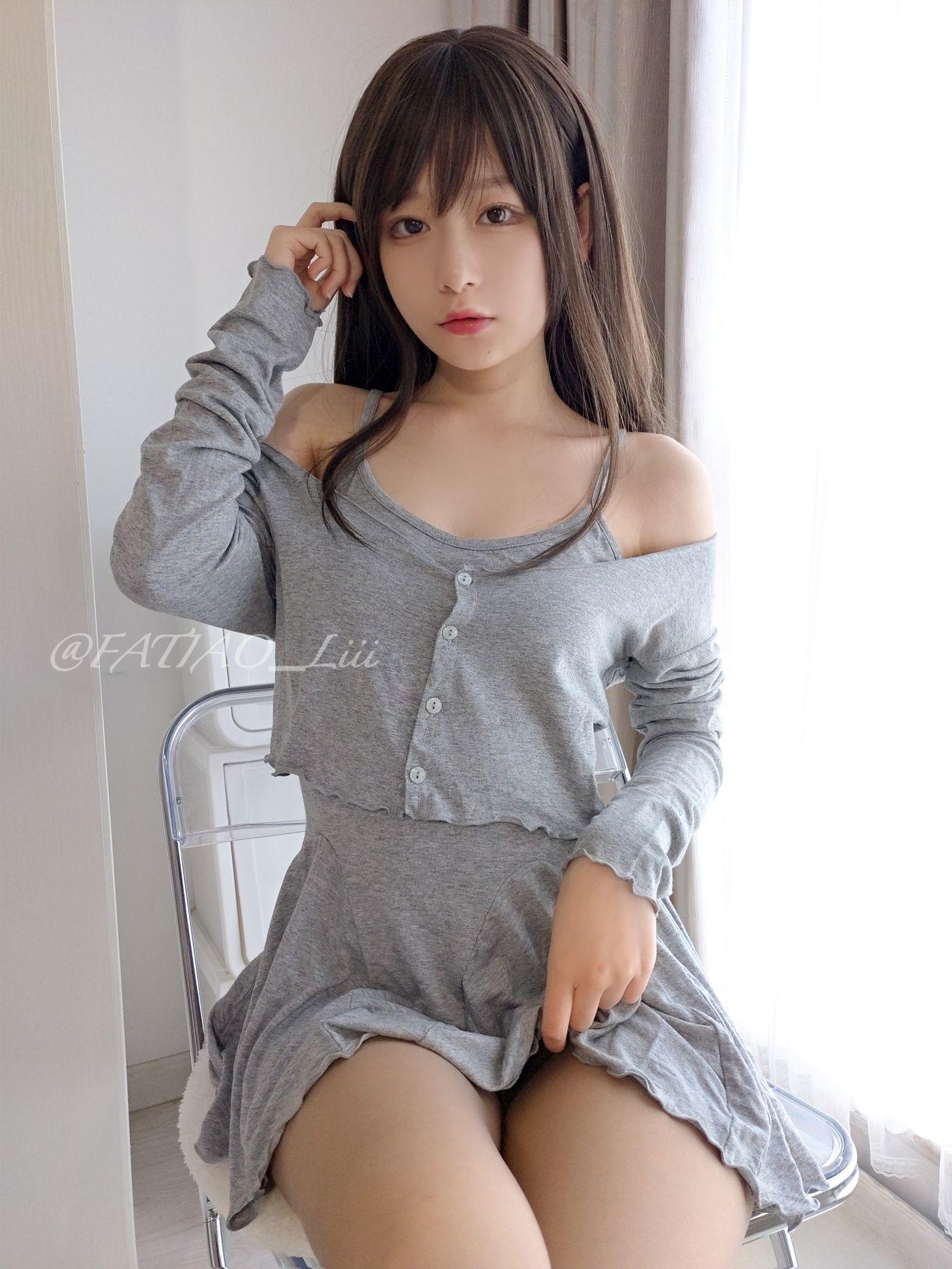 迷之呆梨 NO.016 fantia 2022年05月合集-【20220506】5月にお会いできて嬉しいです[12P]插图1