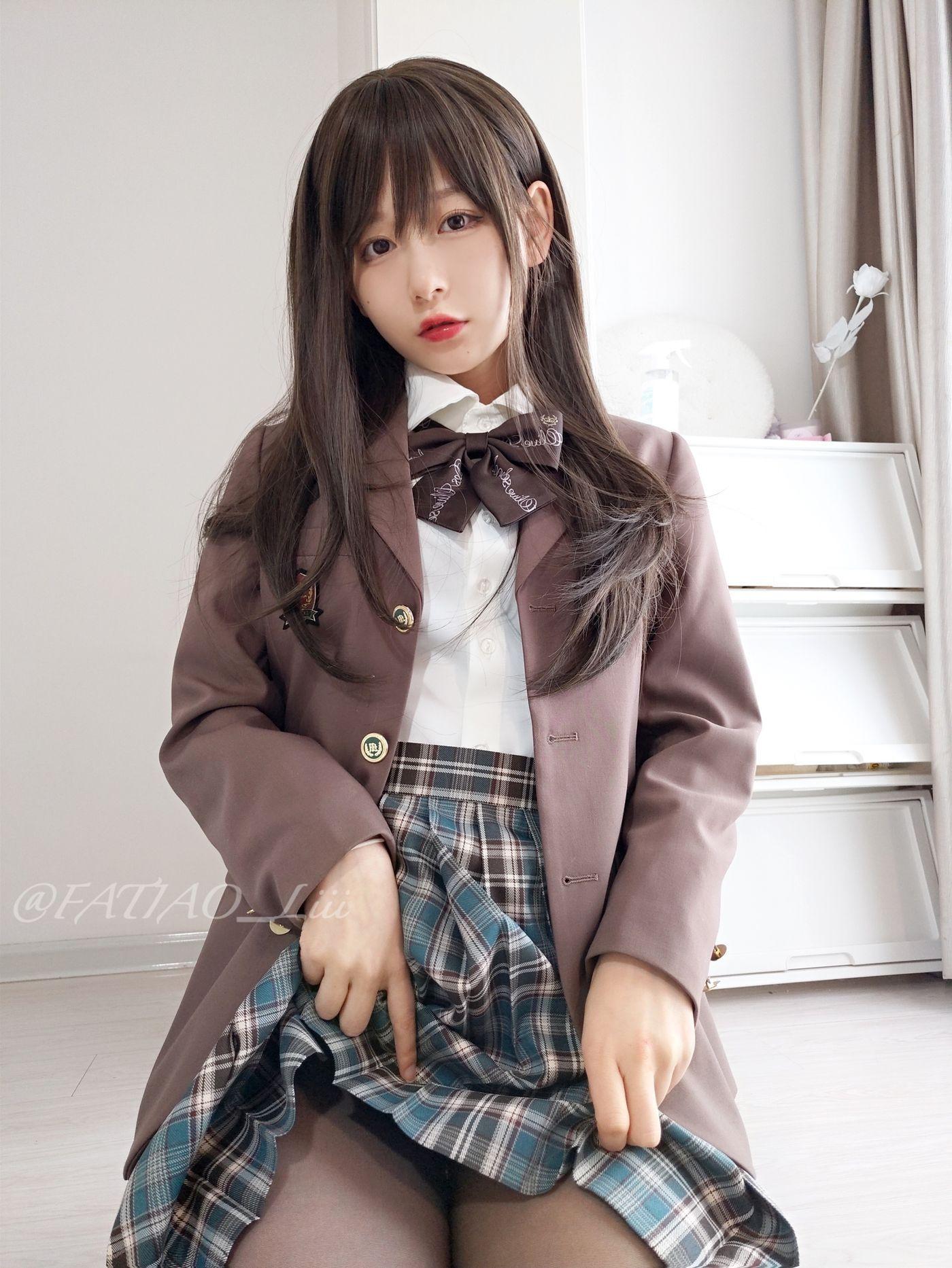 迷之呆梨 NO.015 fantia 2022年04月合集-【20220416】春の制服[17P]插图6