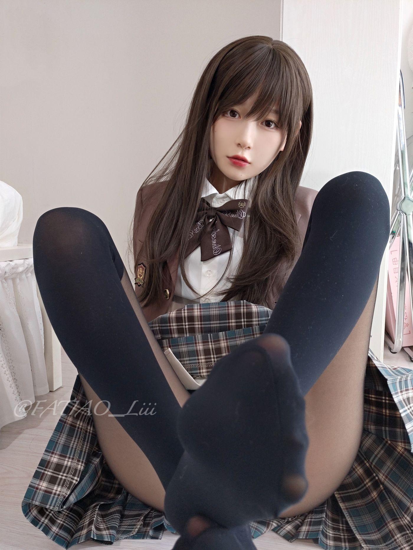 迷之呆梨 NO.015 fantia 2022年04月合集-【20220416】春の制服[17P]插图3