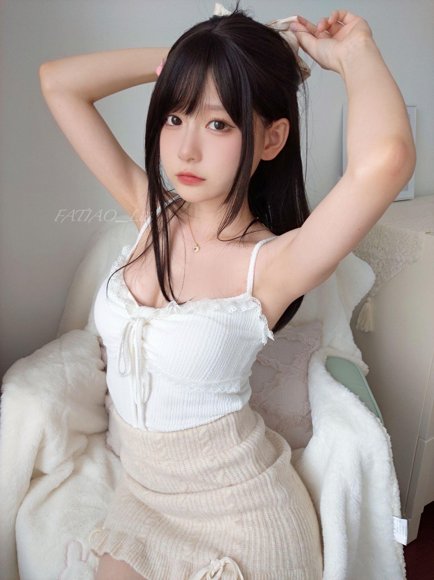 迷之呆梨 NO.025 fantia 2022年11月合集-2022-11-20  あなたが大好きだ? [22P]插图5
