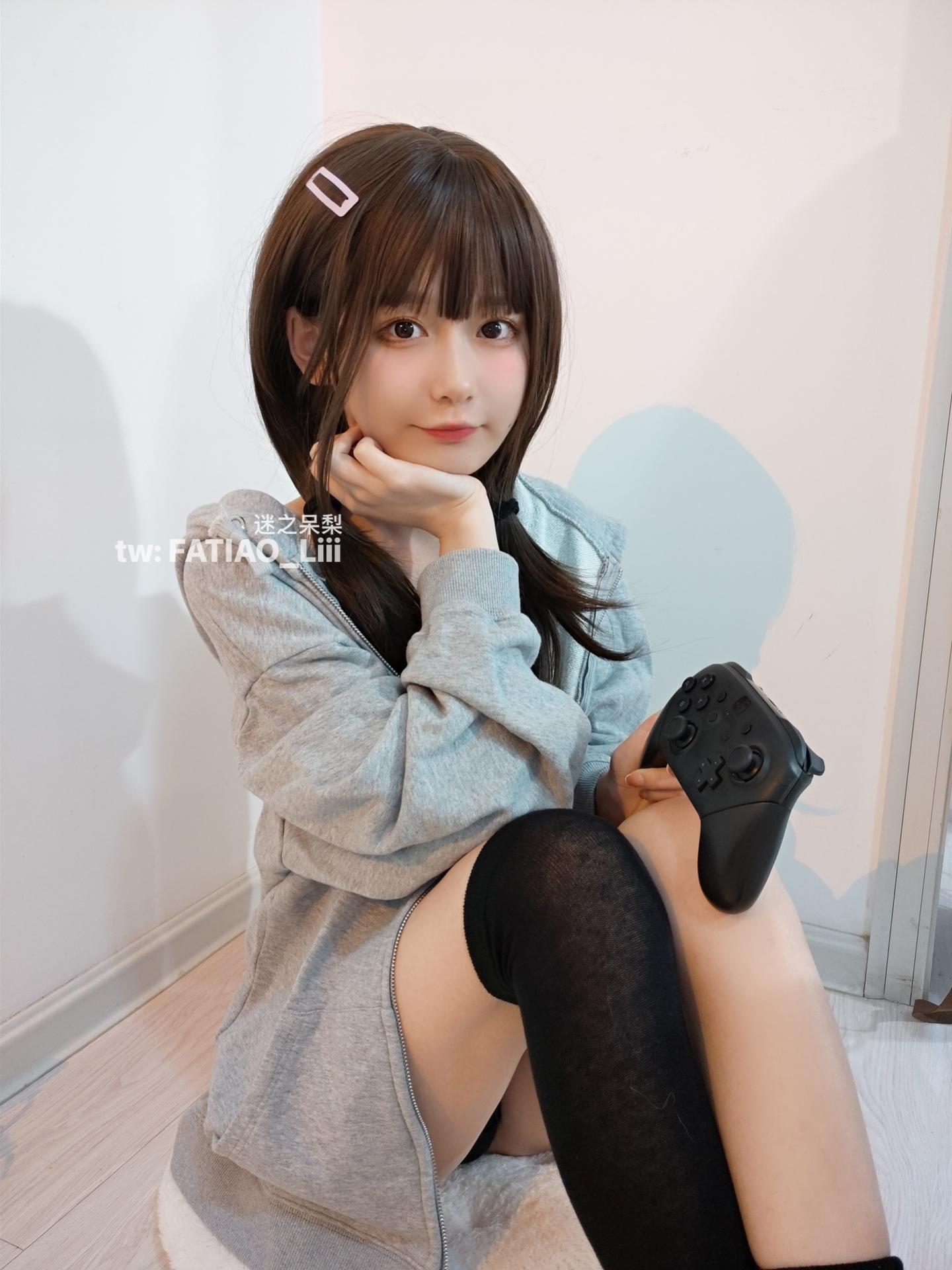 迷之呆梨 NO.010 fantia 2021年11月合集-【20211116】宅女[19P]插图8