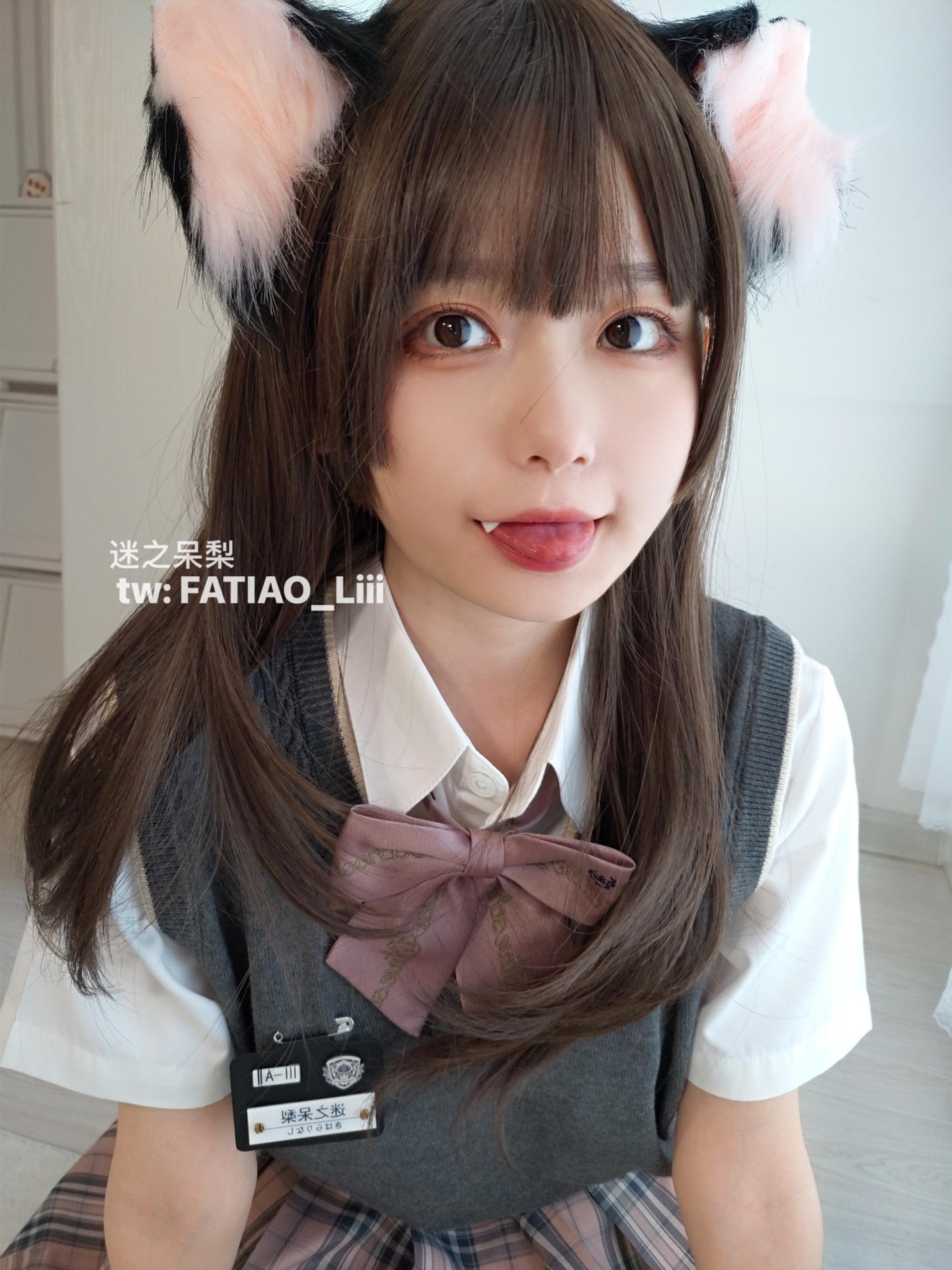 迷之呆梨 NO.007 fantia 2021年08月合集-【20210817】学校に行く時は耳としっぽを隠して![29P]插图