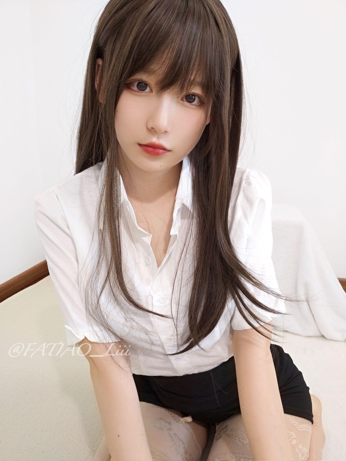 迷之呆梨 NO.016 fantia 2022年05月合集-【20220514】オフィス暑い~[18P]插图8