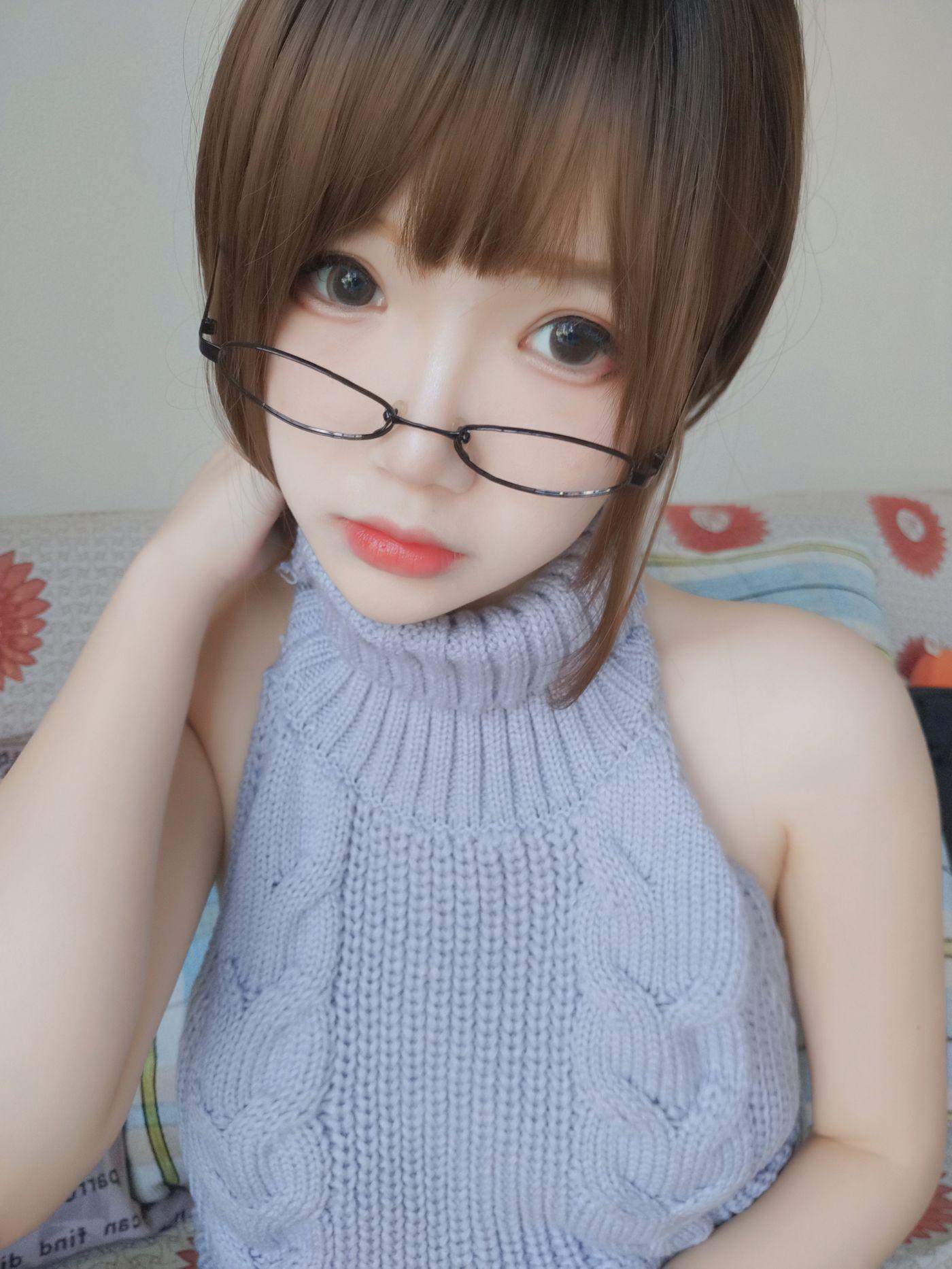 雪晴Astra NO.021 黑丝漏背毛衣[155P]插图8
