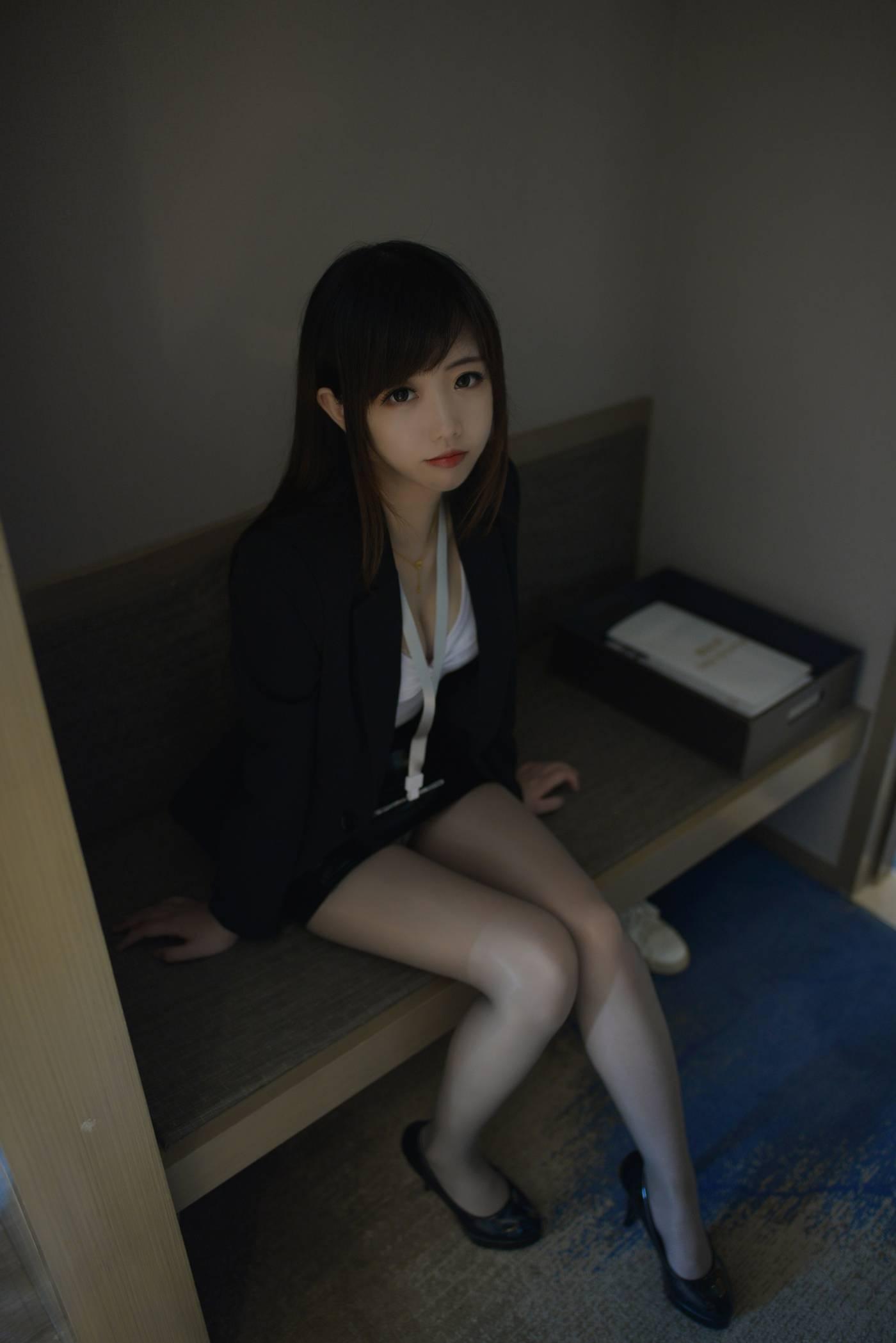 雪琪SAMA – NO.36 OL本 [28P]插图4