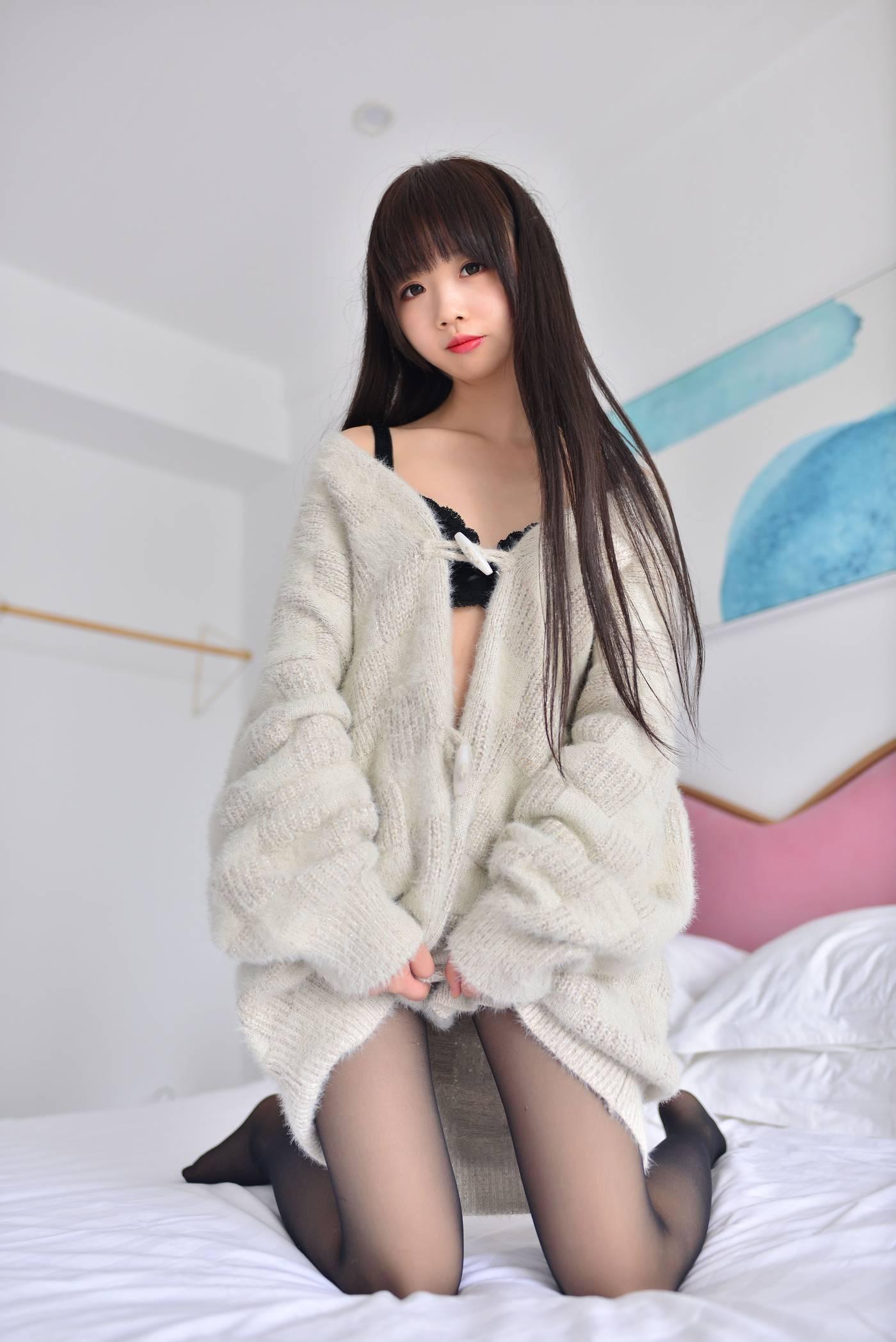 雪琪SAMA – NO.03 毛衣少女 -图片[31P]插图5