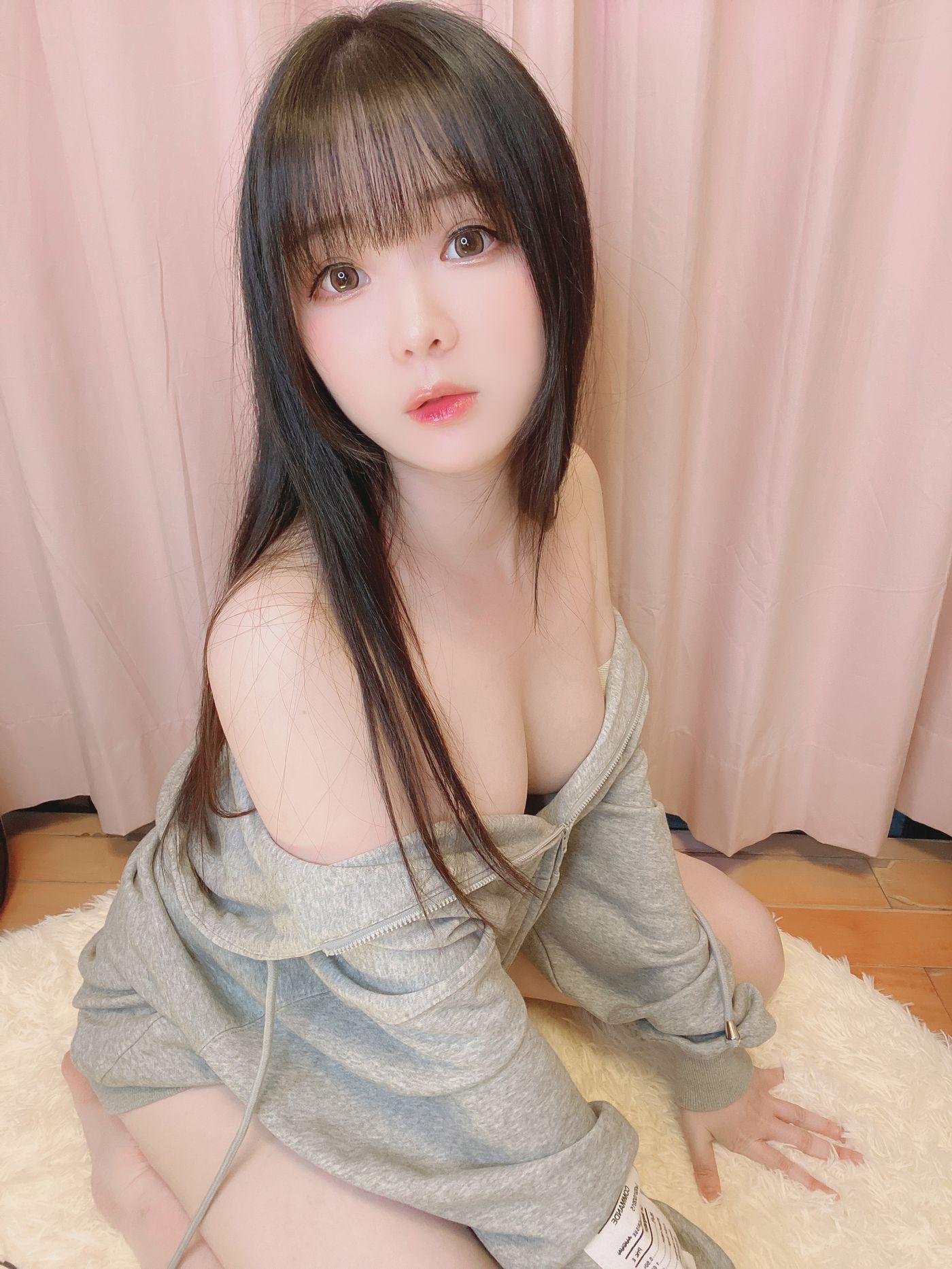 霜月shimo NO.050 fantia 10-12月会员合集(17期) -[2021-12] 裸パーカー[15P]插图8