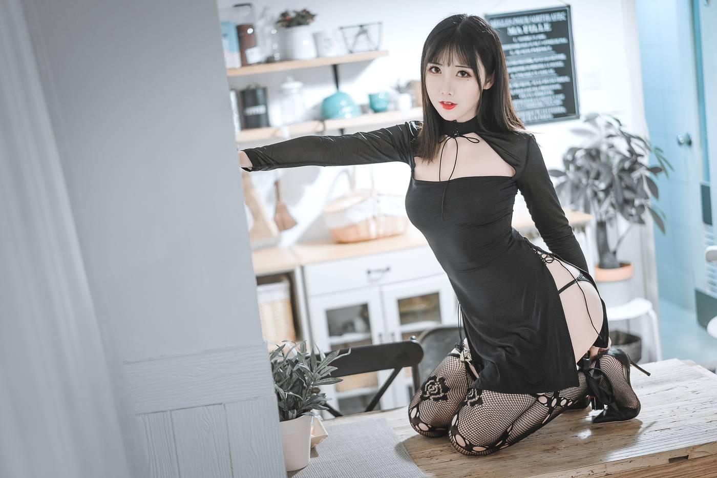 面饼仙儿 – NO.75 黑蛇袜 [39P]插图7