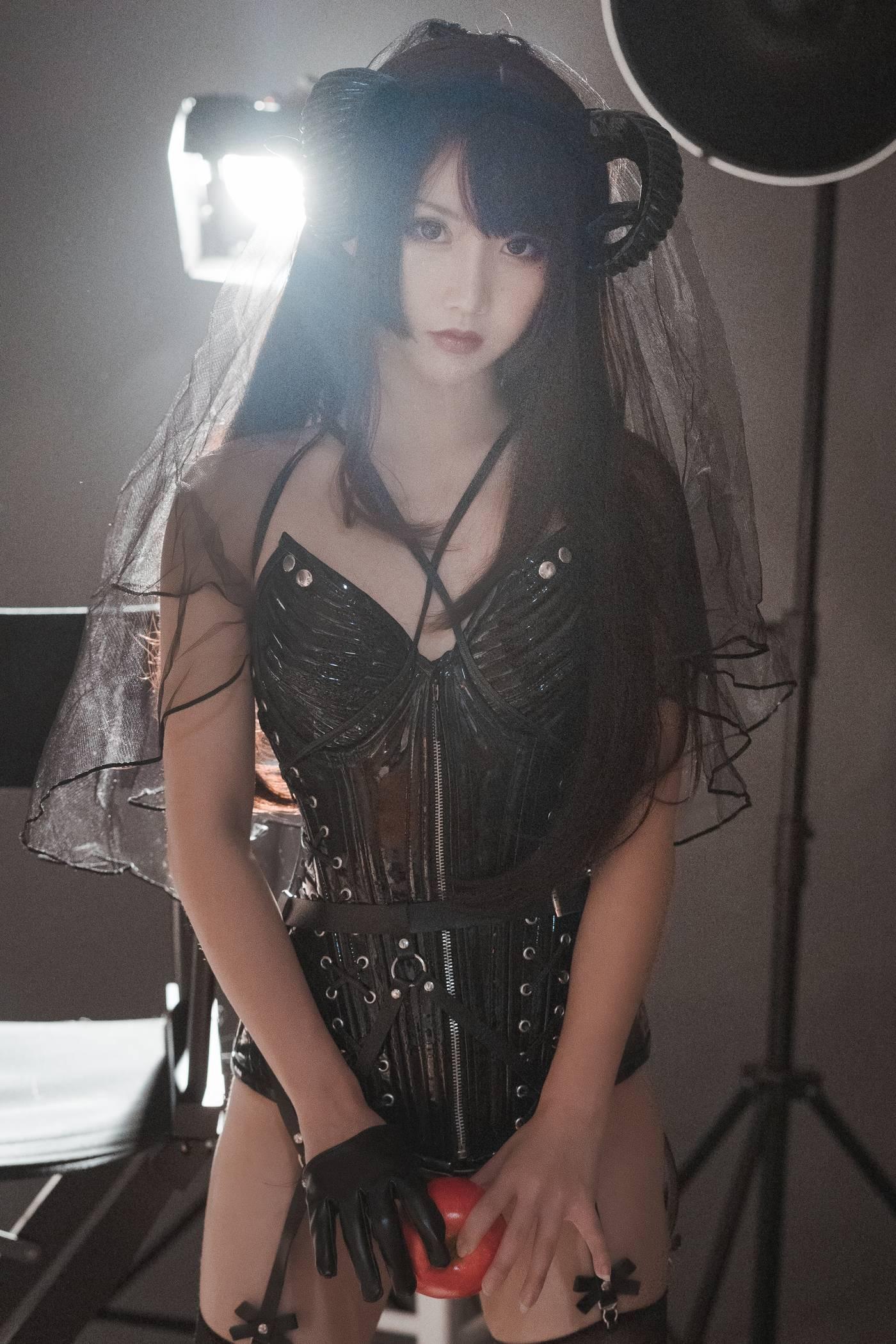 面饼仙儿 – NO.97 束腰魅魔 [28P]插图5