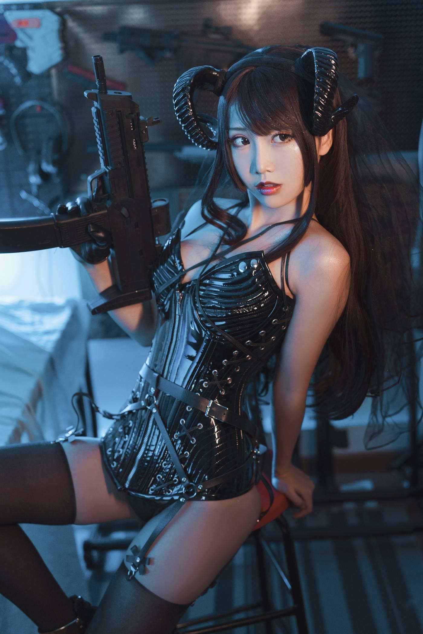 面饼仙儿 – NO.97 束腰魅魔 [28P]插图5