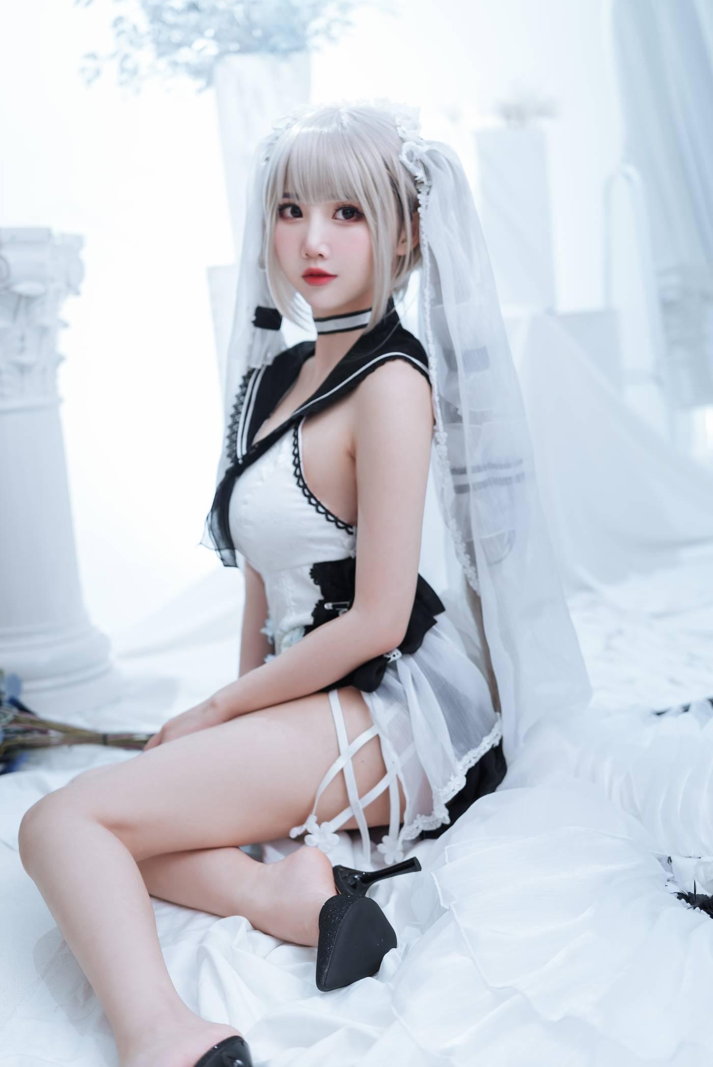 面饼仙儿 – NO.110 可畏婚纱 [25P]插图2