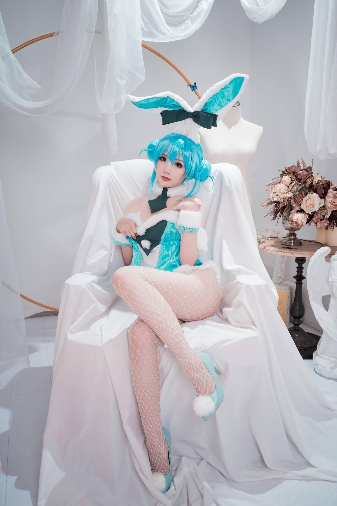 面饼仙儿 – NO.88 初音兔女郎 [17P]插图5