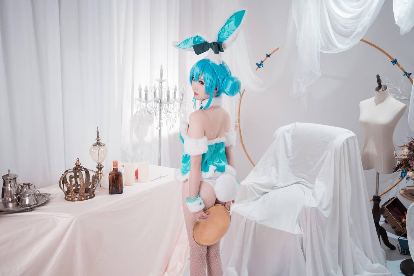 面饼仙儿 – NO.88 初音兔女郎 [17P]插图8
