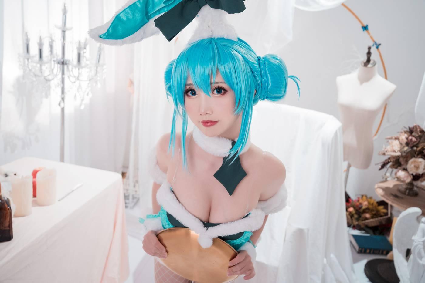 面饼仙儿 – NO.88 初音兔女郎 [17P]插图6