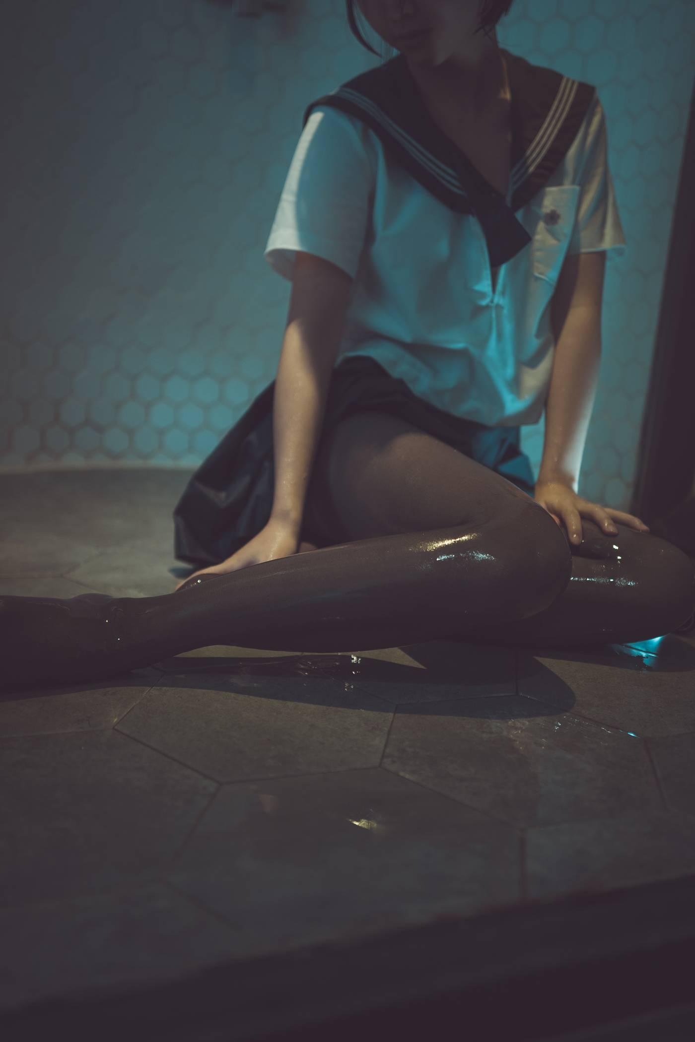 面饼仙儿 – NO.11 脑内少女 浴缸黑丝 [21P]插图7